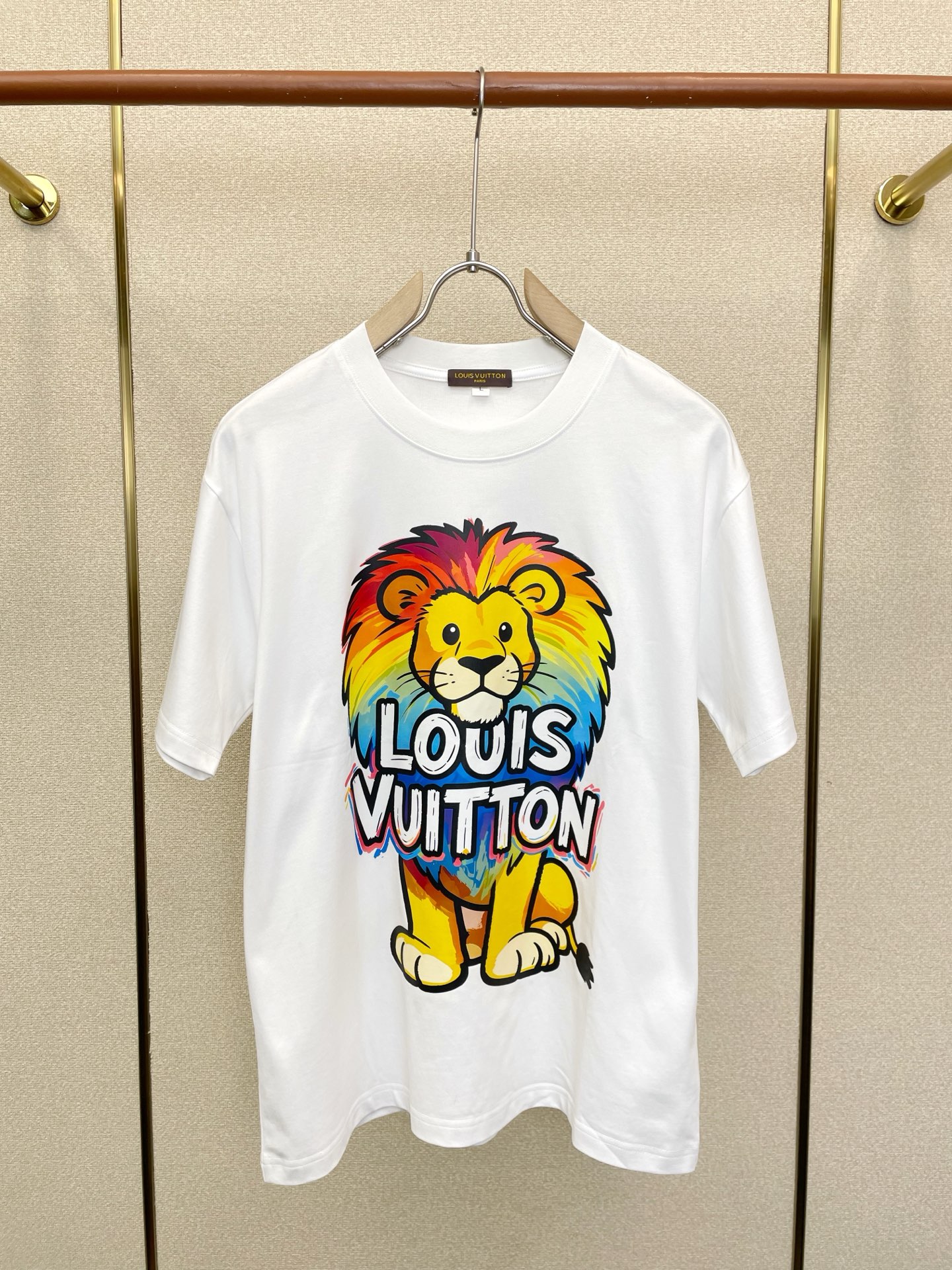 Louis Vuitton路易威登💥砸锅卖铁都要上的新款新款原单男士休闲短袖 高端定制 高端版本 时尚百搭爆款⚠️⚠️✨
