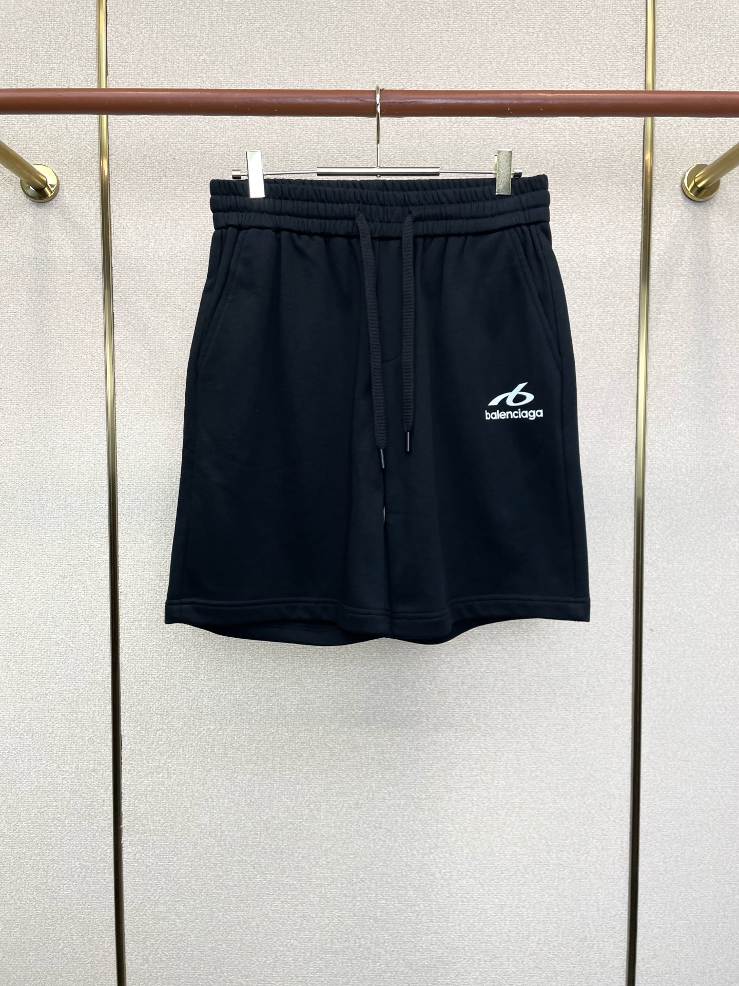 Balenciaga巴黎世家💥独家专供新款原单男士休闲短裤🩳高端定制 高端版本 时尚百搭爆款⚠️⚠️✨✨进口面料 手感超