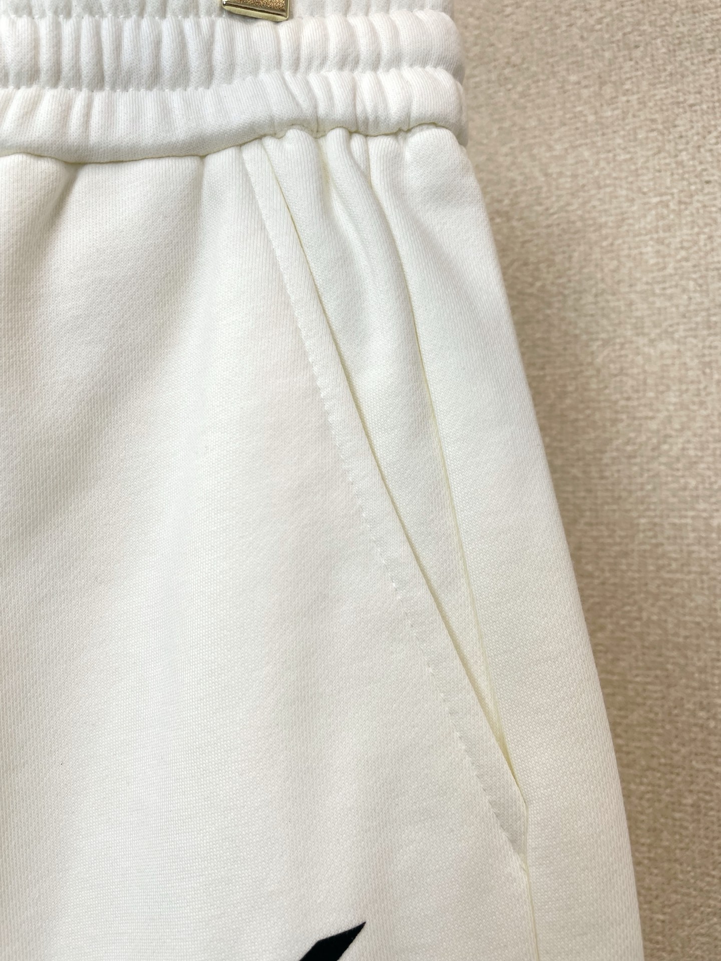 Balenciaga巴黎世家💥独家专供新款原单男士休闲短裤🩳高端定制 高端版本 时尚百搭爆款⚠️⚠️✨✨进口面料 手感超