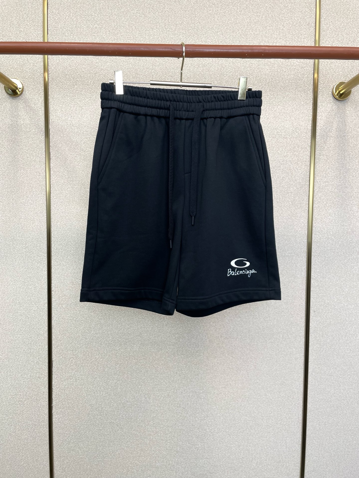 Balenciaga巴黎世家💥砸锅卖铁都要上的新款新款原单男士休闲短裤🩳高端定制 高端版本 时尚百搭爆款⚠️⚠️✨✨进口