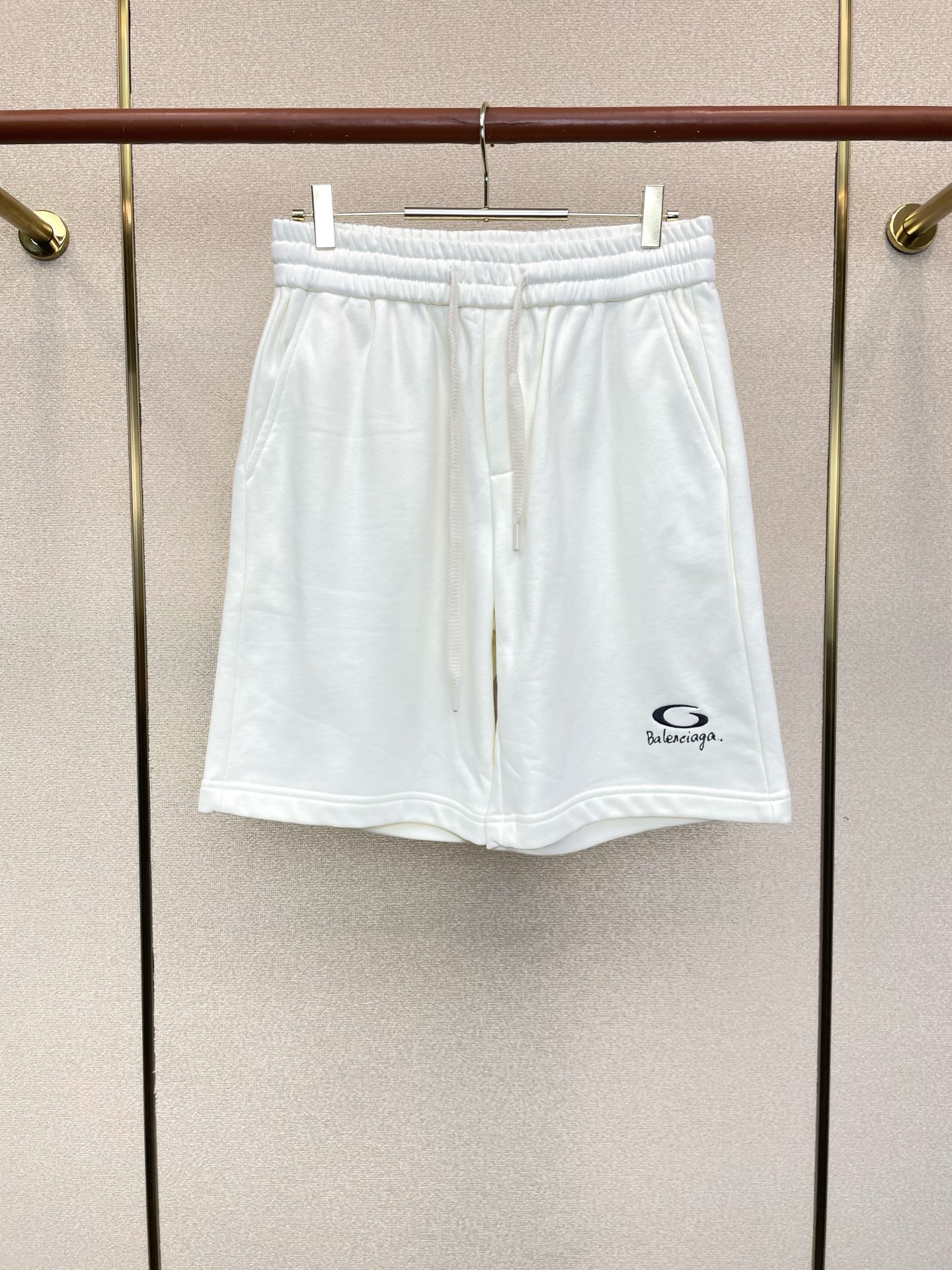 Balenciaga巴黎世家💥砸锅卖铁都要上的新款新款原单男士休闲短裤🩳高端定制 高端版本 时尚百搭爆款⚠️⚠️✨✨进口