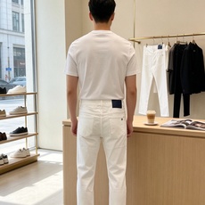 Loro piana-Loro Piana诺悠翩雅💥砸锅卖铁都要上的新款新款休闲牛仔裤👖高端版本 专柜定制面料 透气舒适 Loro piana-Loro Piana诺悠翩雅💥砸锅卖铁都要上的新款新款休闲牛仔裤👖高端版本 专柜定制面料 透气舒适