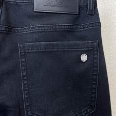 Loro piana-Loro Piana诺悠翩雅💥砸锅卖铁都要上的新款新款休闲牛仔裤👖高端版本 专柜定制面料 透气舒适 Loro piana-Loro Piana诺悠翩雅💥砸锅卖铁都要上的新款新款休闲牛仔裤👖高端版本 专柜定制面料 透气舒适