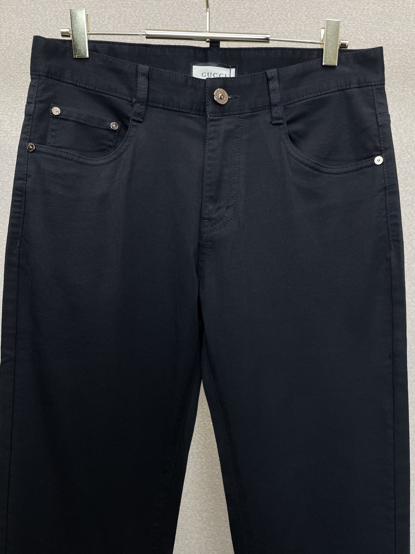 Gucci古驰💥独家专供新款休闲牛仔裤👖高端版本 专柜定制面料 透气舒适度高，细节无可挑剔，品牌元素设计理念，体现高品质