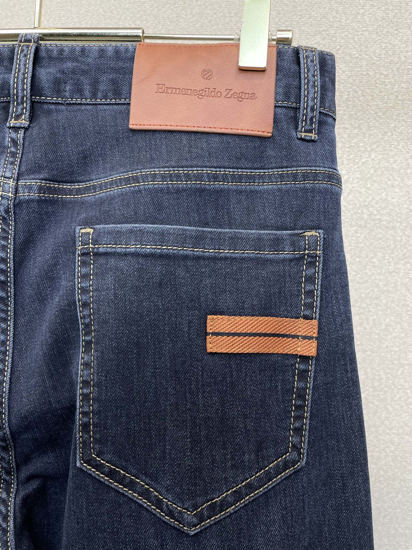 ZEGNA杰尼亚💥独家专供新款休闲牛仔裤👖高端版本 专柜定制面料 透气舒适度高，细节无可挑剔，品牌元素设计理念，体现高品