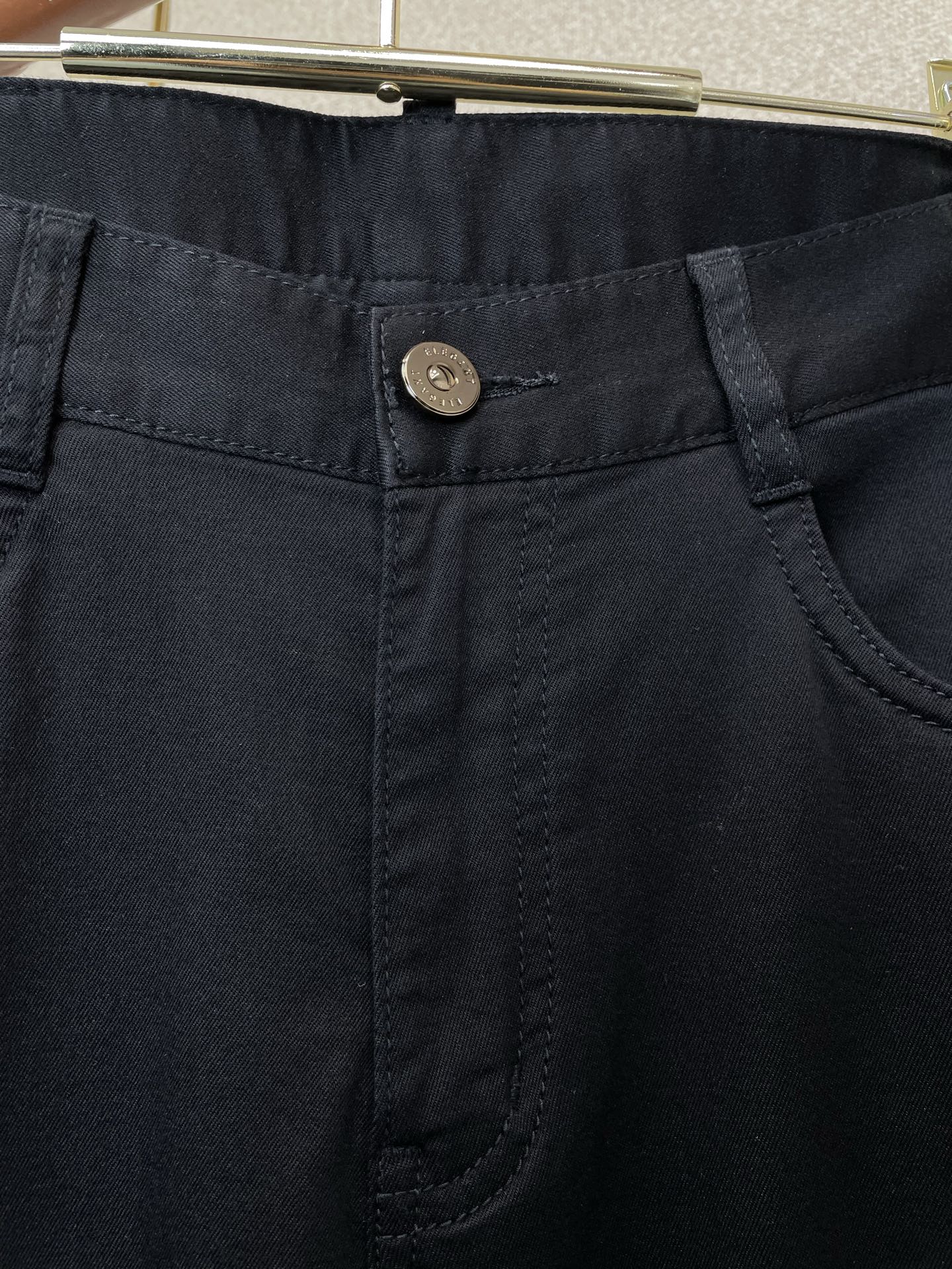 Bottega Veneta葆蝶家💥砸锅卖铁都要上的新款新款休闲牛仔裤👖高端版本 专柜定制面料 透气舒适度高，细节无可挑