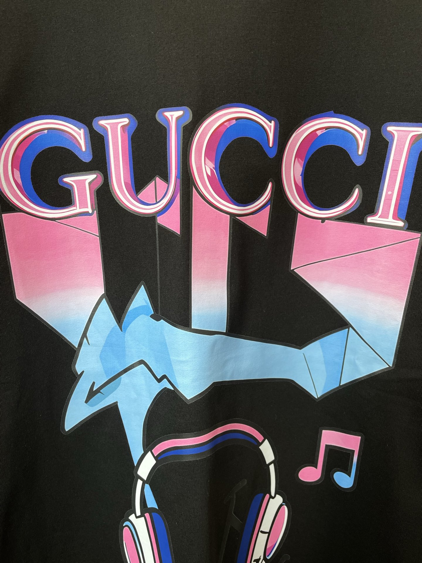 Gucci古驰💥砸锅卖铁都要上的新款新款原单男士休闲短袖 高端定制 高端版本 时尚百搭爆款⚠️⚠️✨✨进口面料 手感超柔