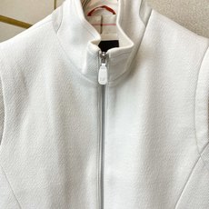 Loro piana-Loro Piana 诺悠翩雅💥独家专供最新时尚马甲 经典设计感与颜值爆棚的外套,品质更是无法挑剔 Loro piana-Loro Piana 诺悠翩雅💥独家专供最新时尚马甲 经典设计感与颜值爆棚的外套,品质更是无法挑剔