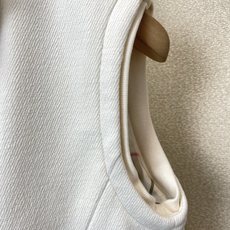 Loro piana-Loro Piana 诺悠翩雅💥独家专供最新时尚马甲 经典设计感与颜值爆棚的外套,品质更是无法挑剔 Loro piana-Loro Piana 诺悠翩雅💥独家专供最新时尚马甲 经典设计感与颜值爆棚的外套,品质更是无法挑剔