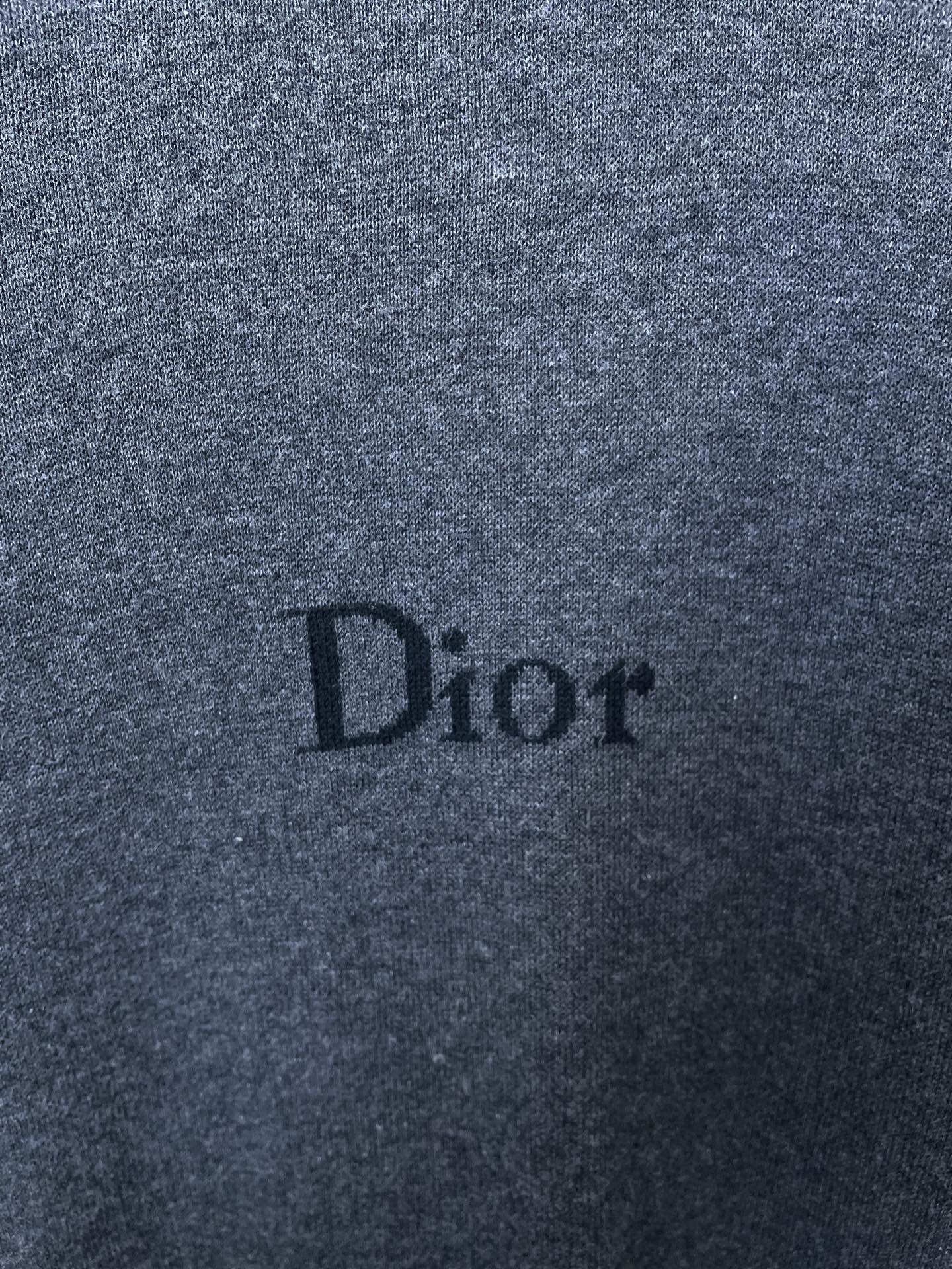 Dior迪奥💥独家专供新款原单男士休闲针织短袖 高端定制 高端版本 时尚百搭爆款⚠️⚠️✨✨进口面料 手感超柔软细腻  