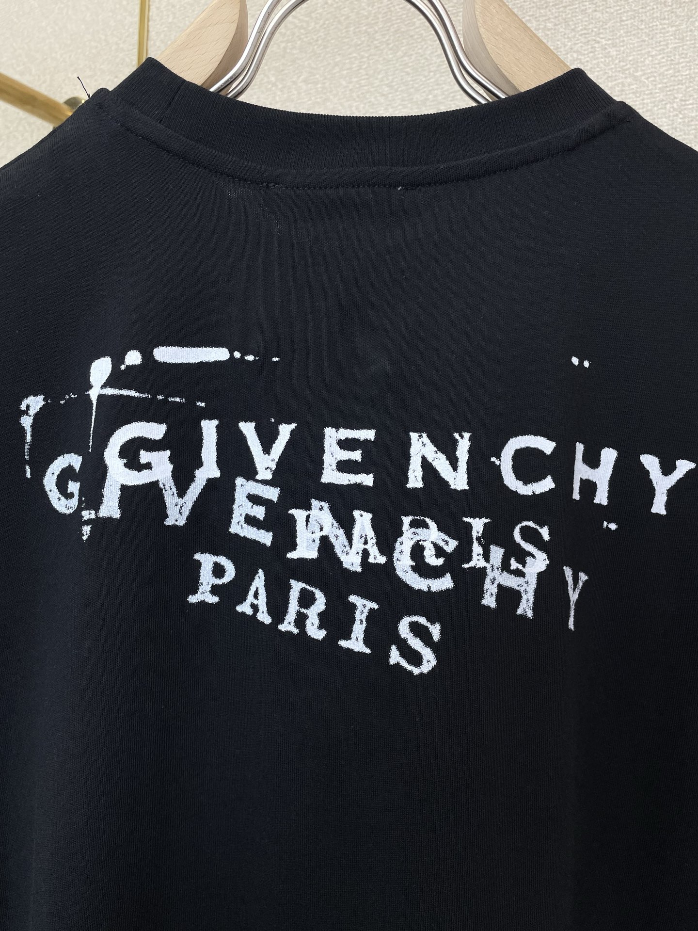 Givenchy纪梵希💥独家专供新款原单男士休闲短袖 高端定制 高端版本 时尚百搭爆款⚠️⚠️✨✨进口面料 手感超柔软细