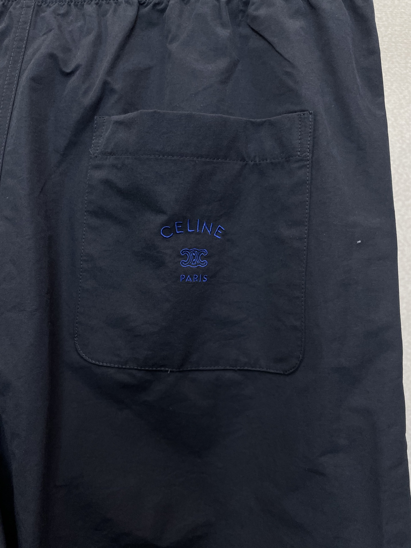 CELINE赛琳💥独家专供新款休闲裤 高端版本！专柜定制面料 透气舒适度高，细节无可挑剔，品牌元素设计理念，体现高品质。