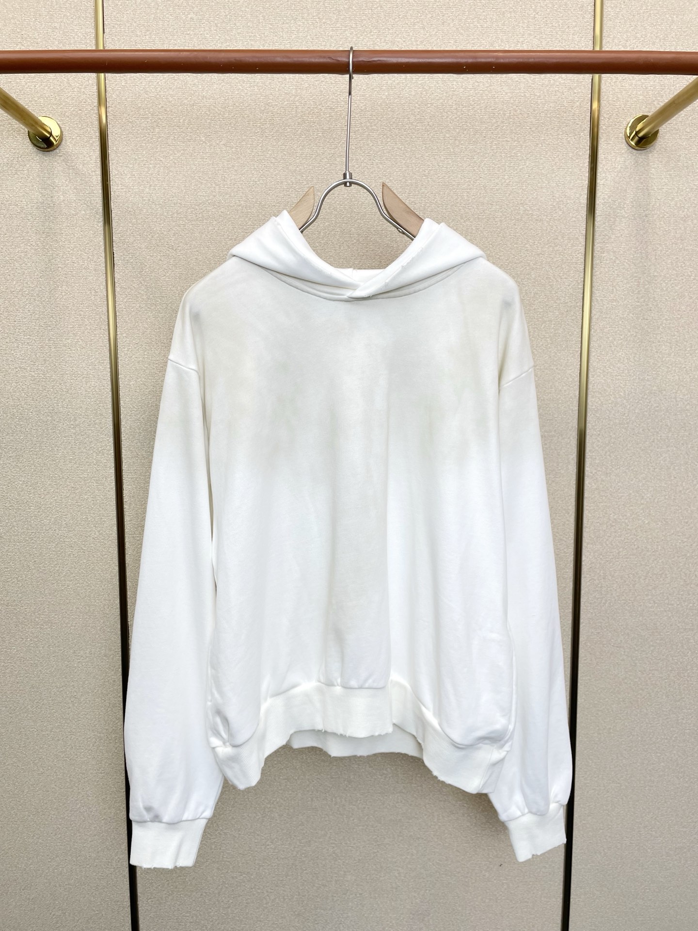 Acne Studios👚砸锅卖铁都要上的新款👚新款女装休闲卫衣 高端版本!独特设计 专柜定制面料 透气舒适度高,细节无 Acne Studios👚砸锅卖铁都要上的新款👚新款女装休闲卫衣 高端版本!独特设计 专柜定制面料 透气舒适度高,细节无