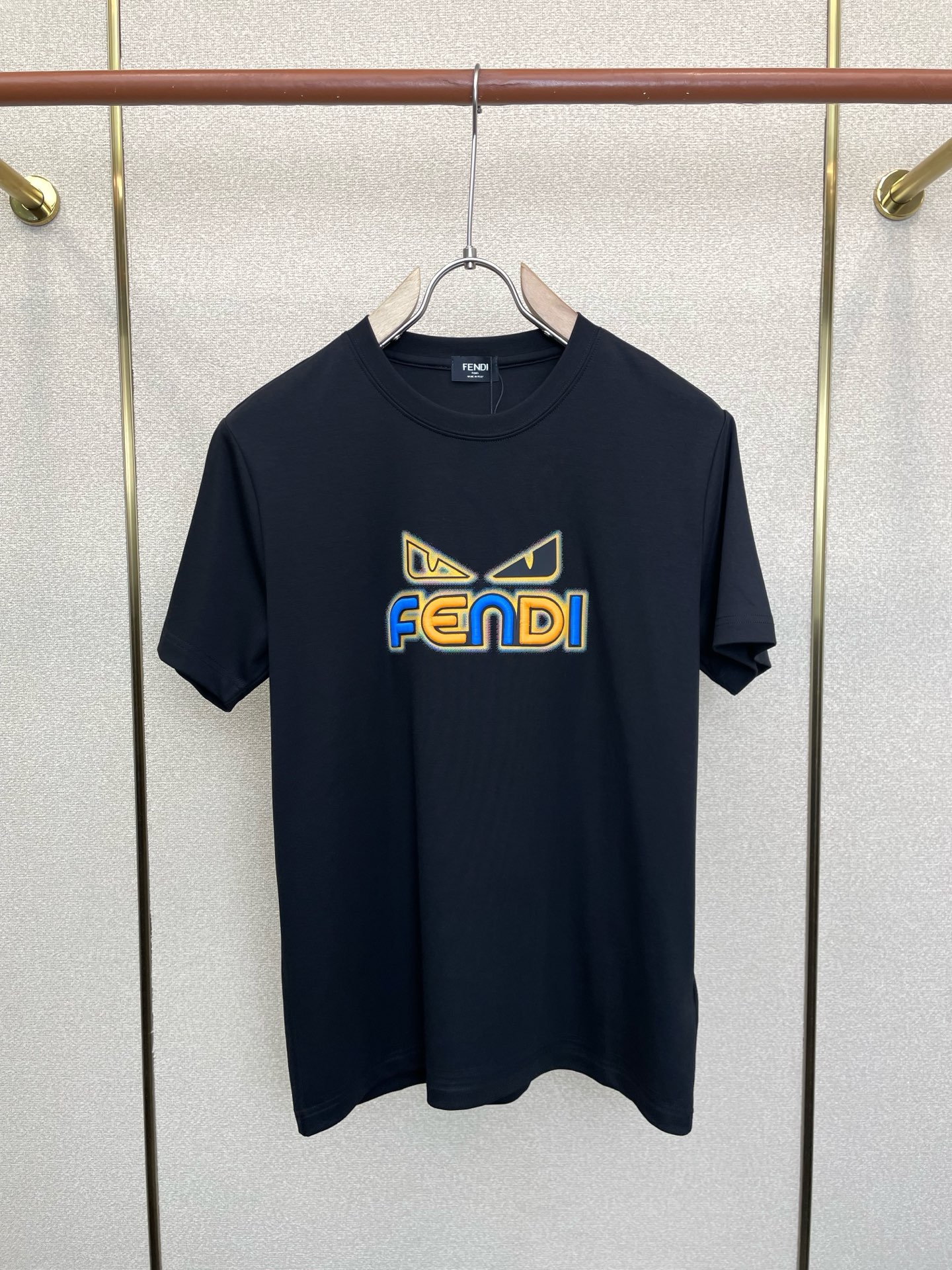 FENDI芬迪💥砸锅卖铁都要上的新款新款原单男士休闲短袖 高端定制 高端版本 时尚百搭爆款⚠️⚠️✨✨进口面料 手感超柔