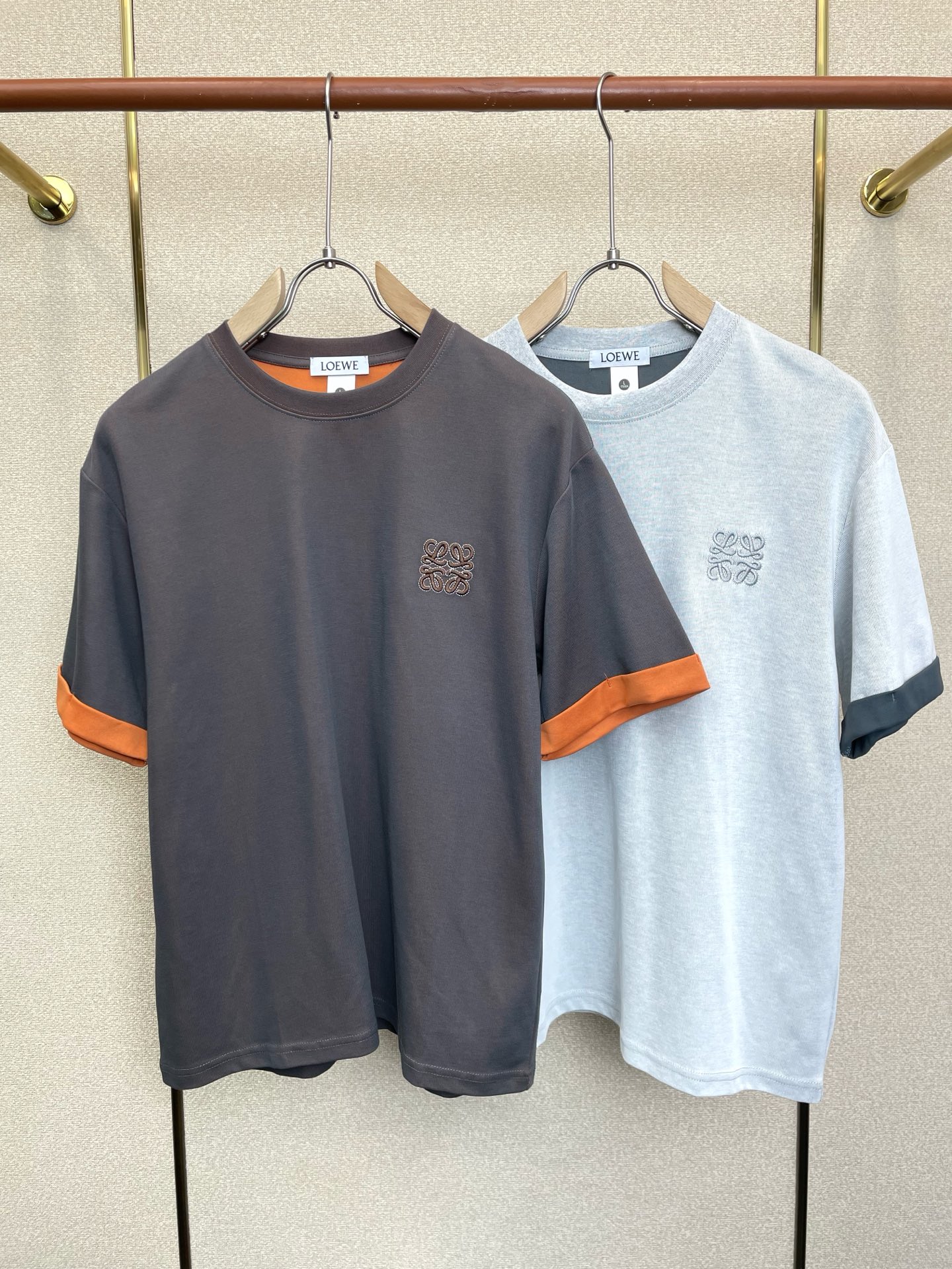 LOEWE罗意威💥砸锅卖铁都要上的新款新款原单男士休闲短袖 高端定制 高端版本 时尚百搭爆款⚠️⚠️✨✨进口面料 手感超