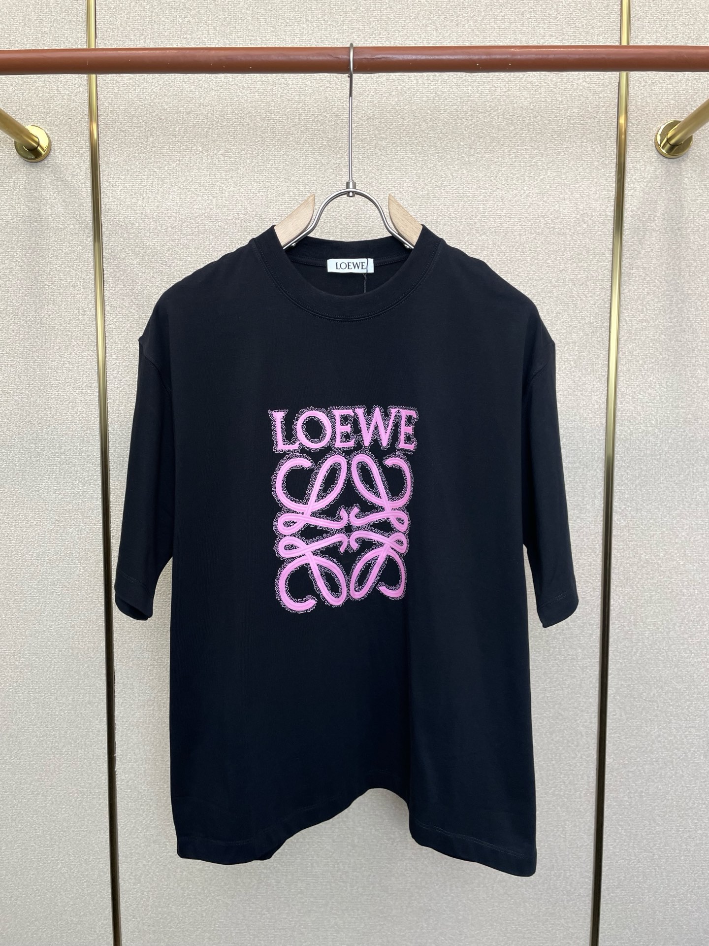 LOEWE罗意威💥砸锅卖铁都要上的新款新款原单男士休闲春夏短袖 高端定制 高端版本 时尚百搭爆款⚠️⚠️✨✨进口面料 手