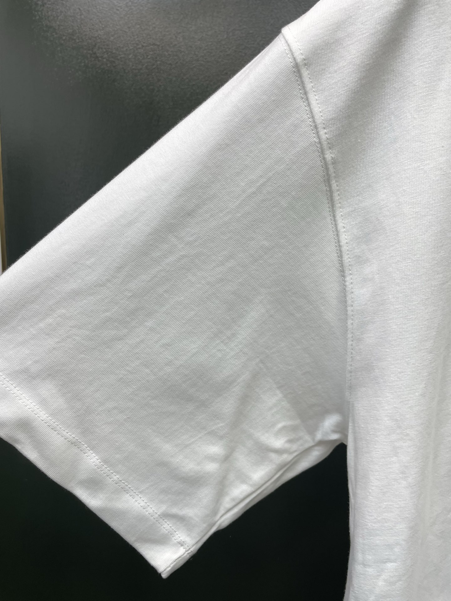 Prada普拉达💥砸锅卖铁都要上的新款新款原单男士休闲春夏短袖 高端定制 高端版本 时尚百搭爆款⚠️⚠️✨✨进口面料 手