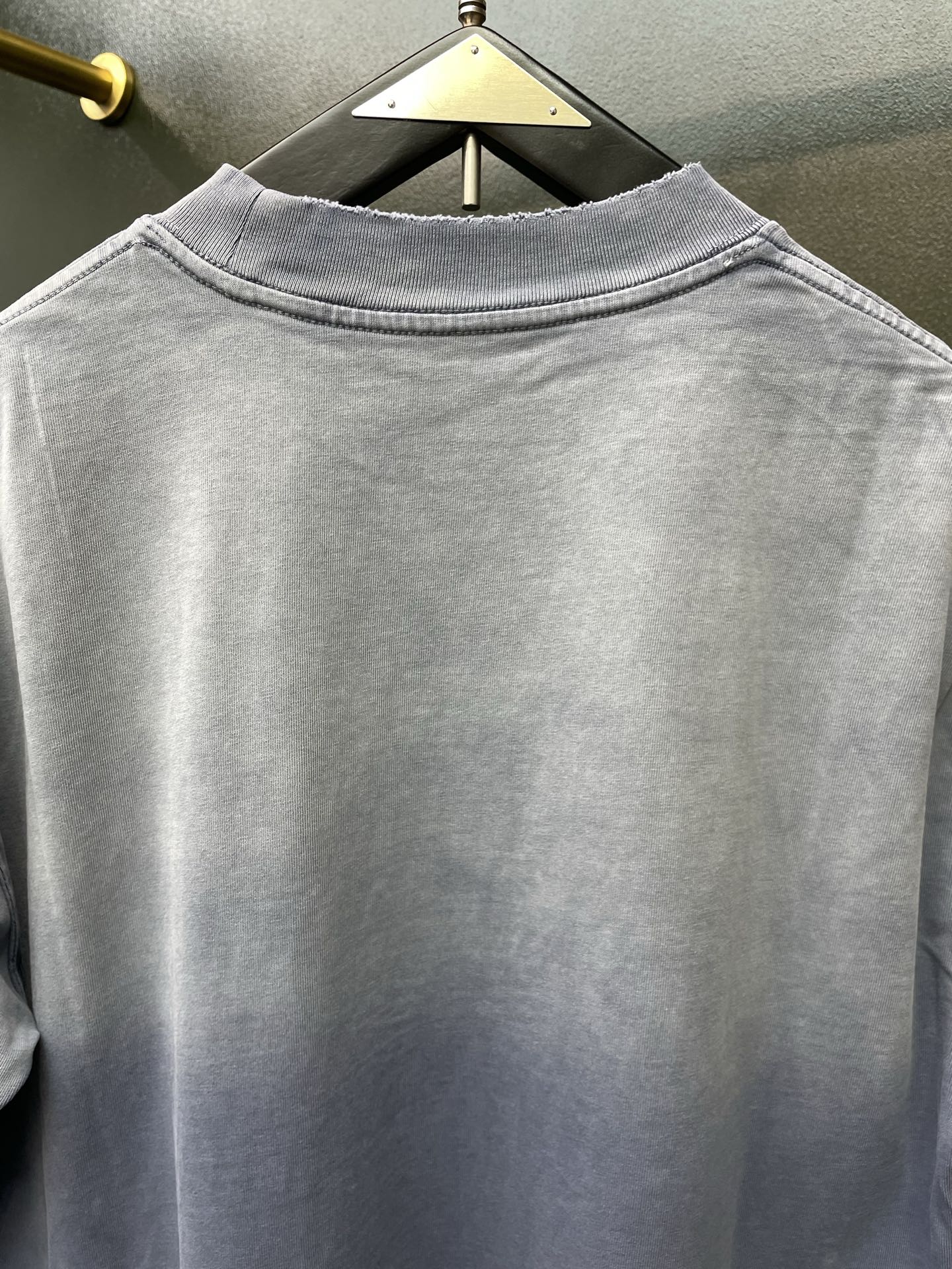 Balenciaga巴黎世家💥砸锅卖铁都要上的新款新款原单男士休闲春夏短袖 高端定制 高端版本 时尚百搭爆款⚠️⚠️✨✨