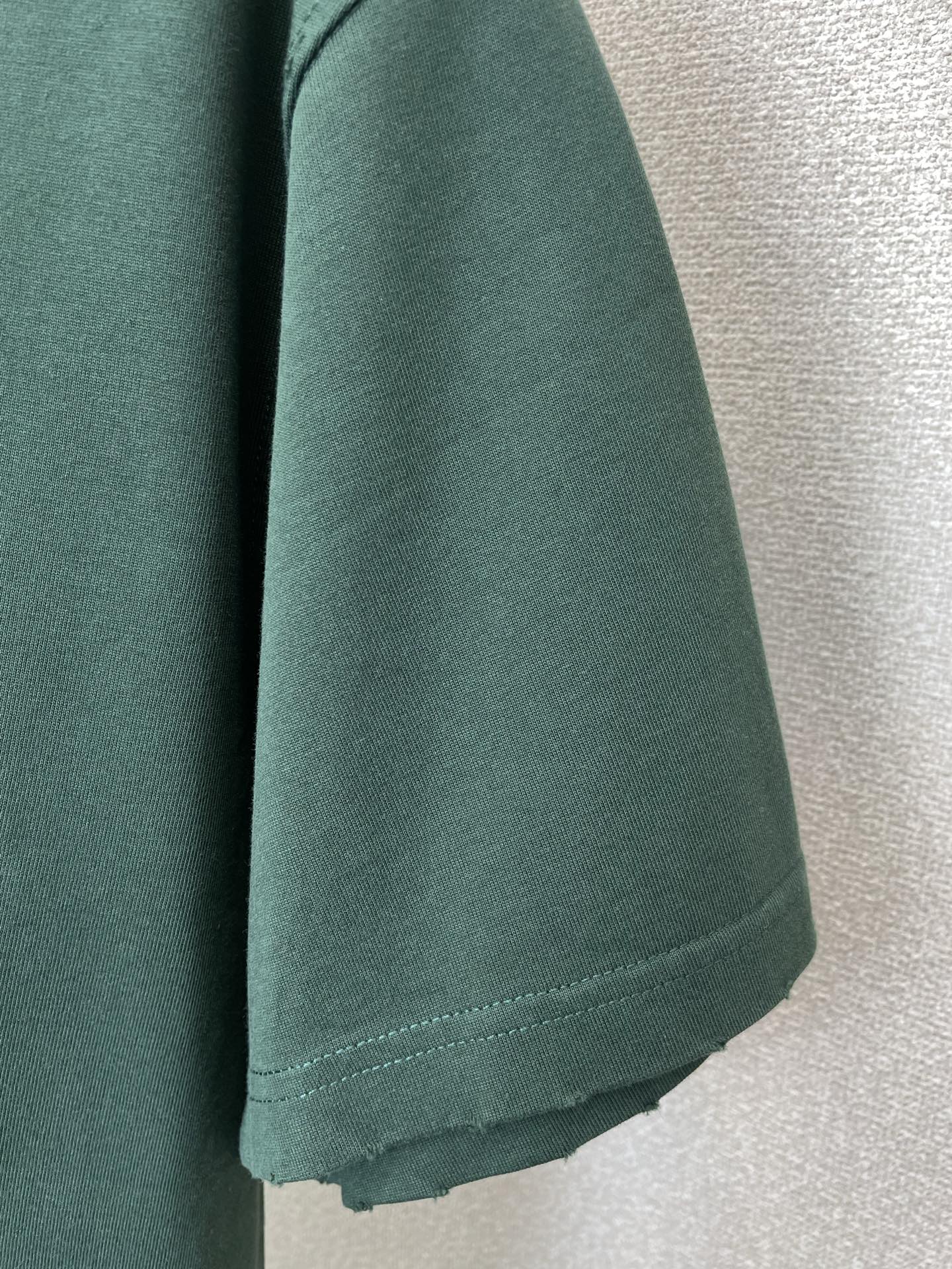 Balenciaga巴黎世家💥砸锅卖铁都要上的新款新款原单男士休闲春夏短袖 高端定制 高端版本 时尚百搭爆款⚠️⚠️✨✨
