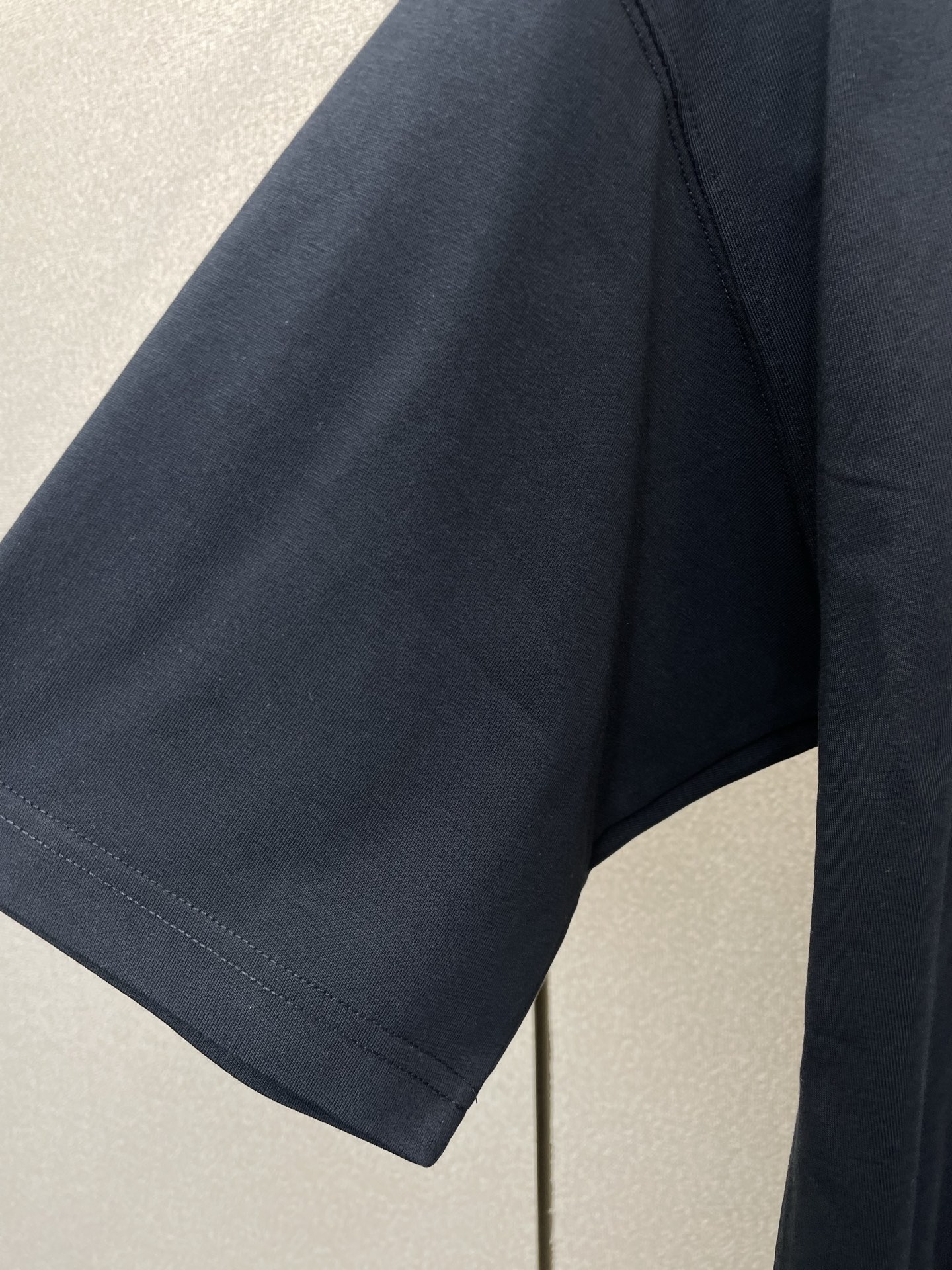 Balenciaga巴黎世家💥砸锅卖铁都要上的新款新款原单男士休闲春夏短袖 高端定制 高端版本 时尚百搭爆款⚠️⚠️✨✨
