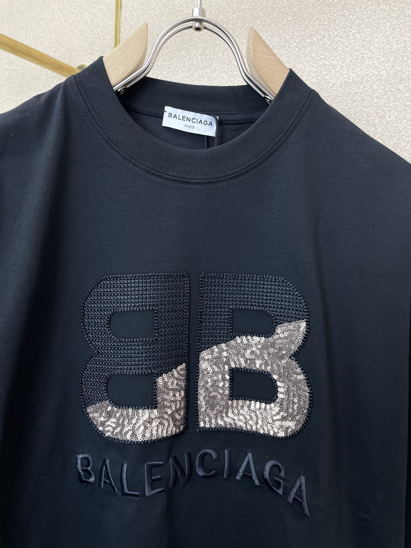 Balenciaga巴黎世家💥砸锅卖铁都要上的新款新款原单男士休闲春夏短袖 高端定制 高端版本 时尚百搭爆款⚠️⚠️✨✨
