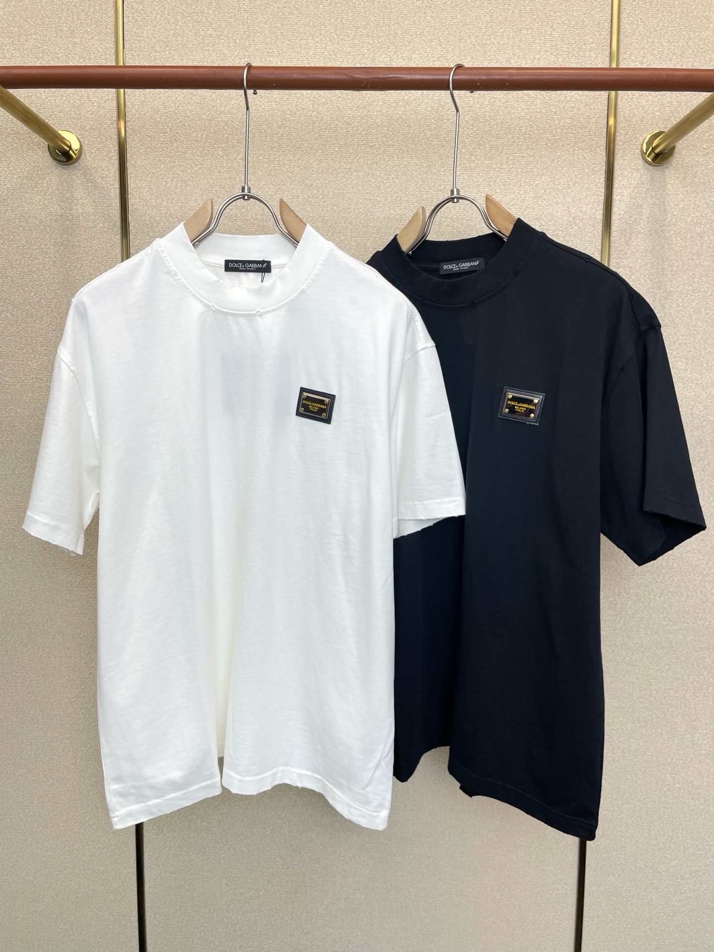 Dolce&Gabbana杜嘉班纳💥砸锅卖铁都要上的新款新款原单男士休闲春夏短袖 高端定制 高端版本 时尚百搭爆款⚠️⚠