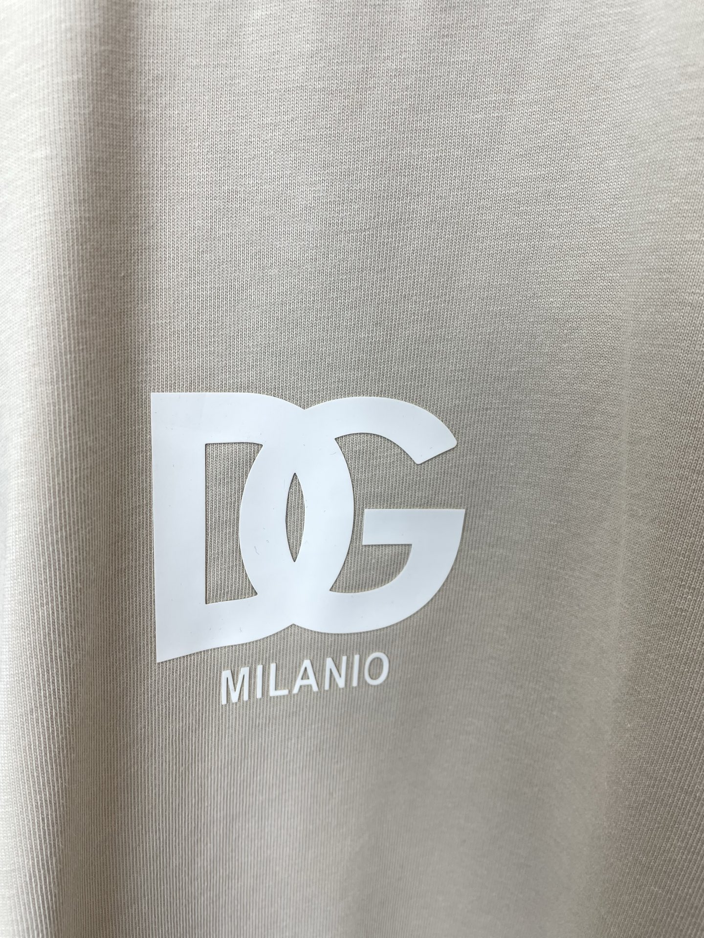Dolce&Gabbana杜嘉班纳💥砸锅卖铁都要上的新款新款原单男士休闲春夏短袖 高端定制 高端版本 时尚百搭爆款⚠️⚠
