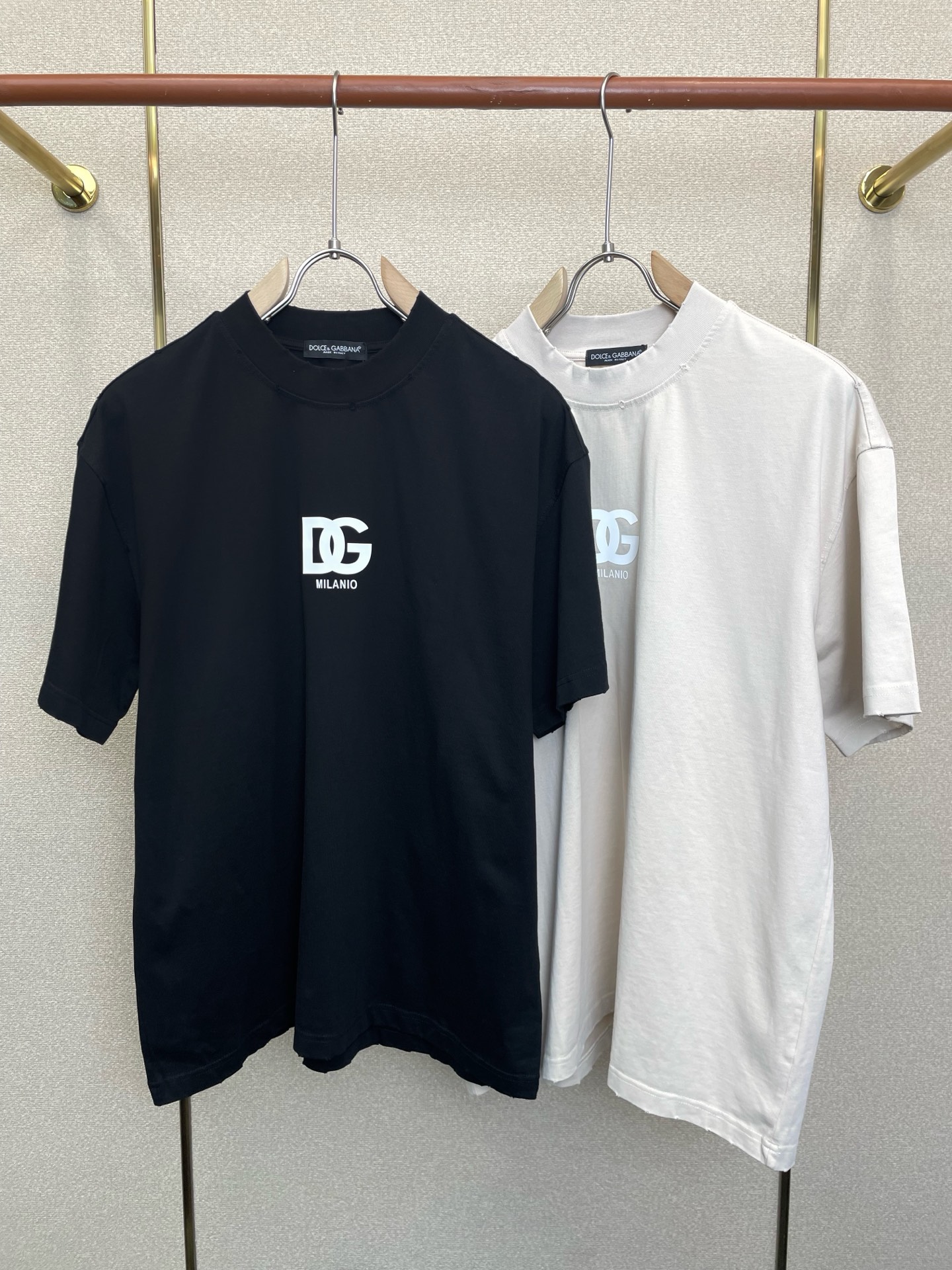 Dolce&Gabbana杜嘉班纳💥砸锅卖铁都要上的新款新款原单男士休闲春夏短袖 高端定制 高端版本 时尚百搭爆款⚠️⚠