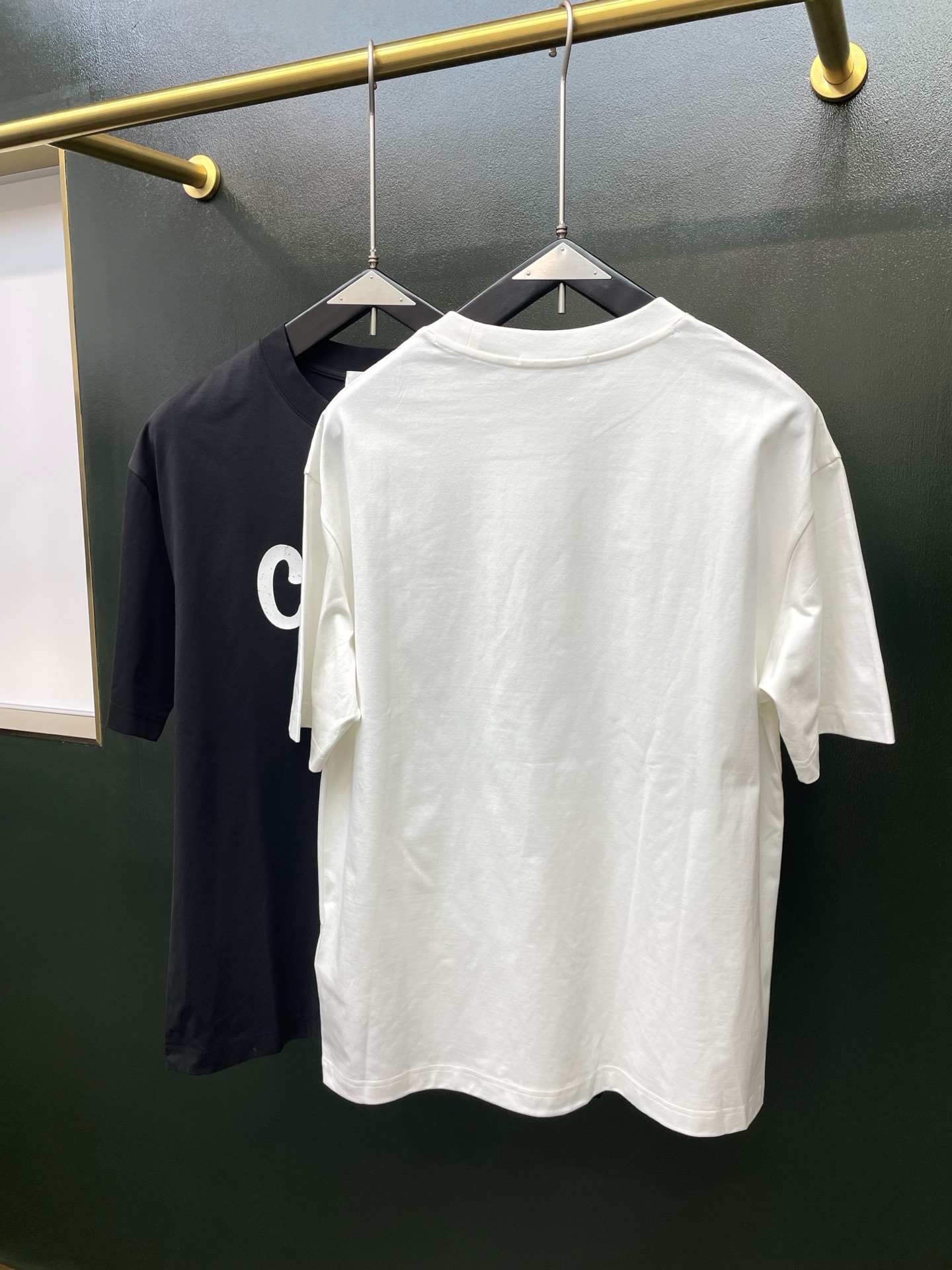 CELINE赛琳💥砸锅卖铁都要上的新款新款原单男士休闲短袖 高端定制 高端版本 时尚百搭爆款⚠️⚠️✨✨进口面料 手感超