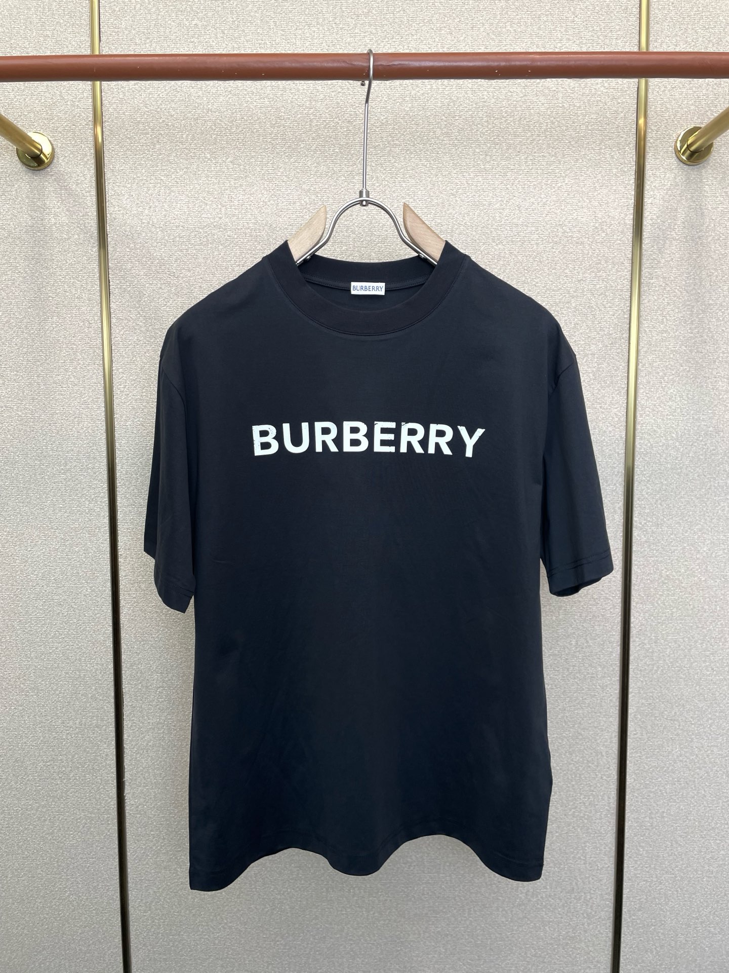 Burberry巴宝莉💥砸锅卖铁都要上的新款新款原单男士休闲短袖 高端定制 高端版本 时尚百搭爆款⚠️⚠️✨✨进口面料 