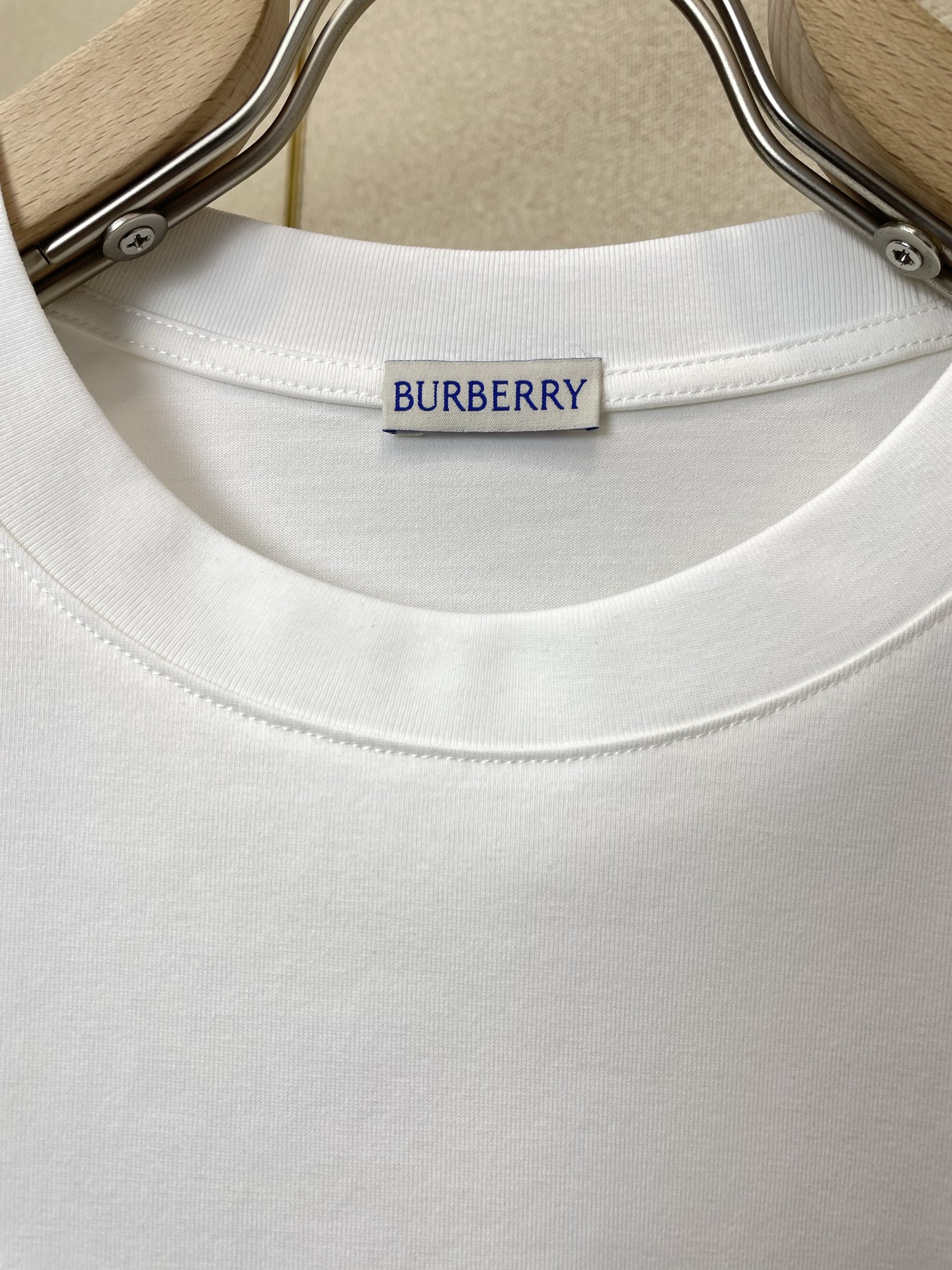 Burberry巴宝莉💥砸锅卖铁都要上的新款新款原单男士休闲短袖 高端定制 高端版本 时尚百搭爆款⚠️⚠️✨✨进口面料 