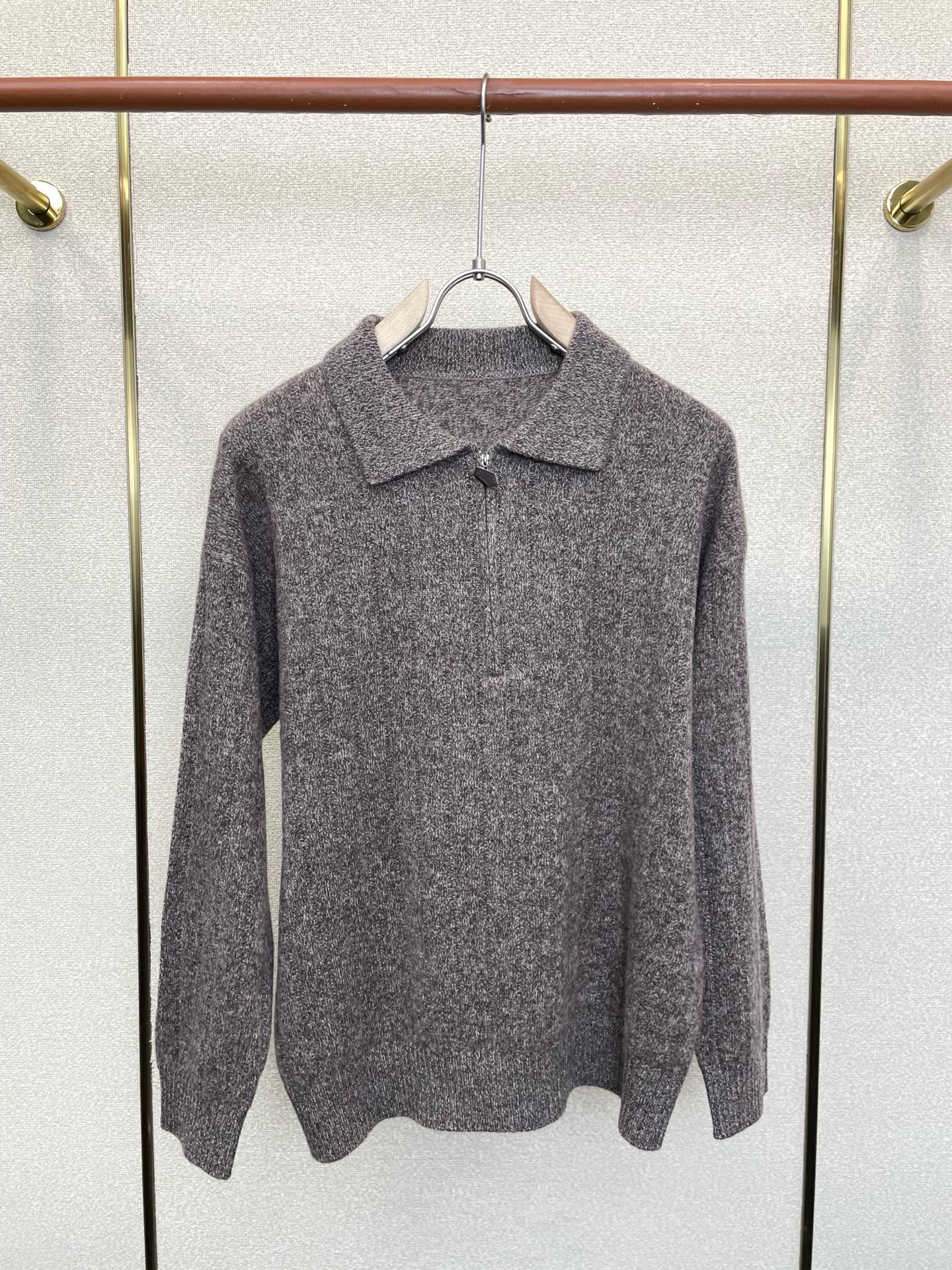 Loro piana-Loro Piana诺悠翩雅💥砸锅卖铁都要上的新款最新时尚毛衣,经典设计感与颜值爆棚的外套,百分百 Loro piana-Loro Piana诺悠翩雅💥砸锅卖铁都要上的新款最新时尚毛衣,经典设计感与颜值爆棚的外套,百分百