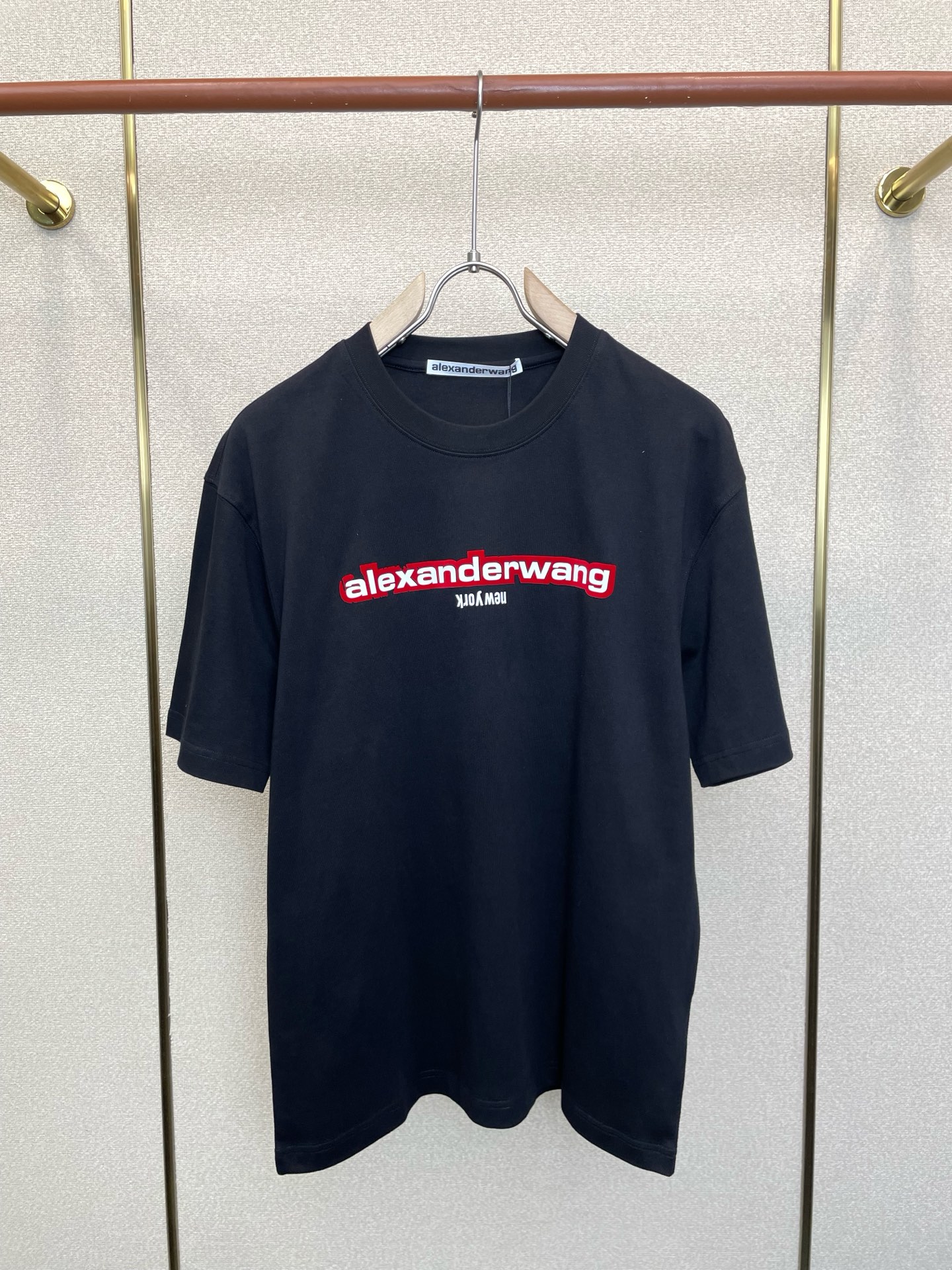 Alexanderwang亚历山大王💥砸锅卖铁都要上的新款新款原单男士休闲短袖 高端定制 高端版本 时尚百搭爆款⚠️⚠️