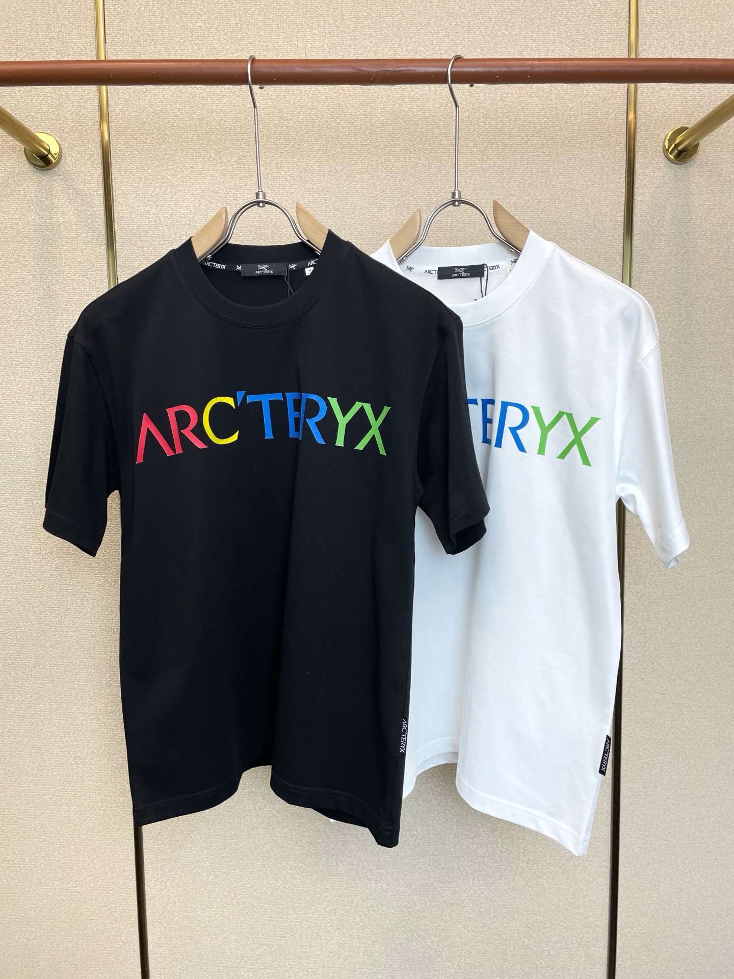 Arc’teryx始祖鸟💥砸锅卖铁都要上的新款新款原单男士休闲短袖 高端定制 高端版本 时尚百搭爆款⚠️⚠️✨✨进口面料