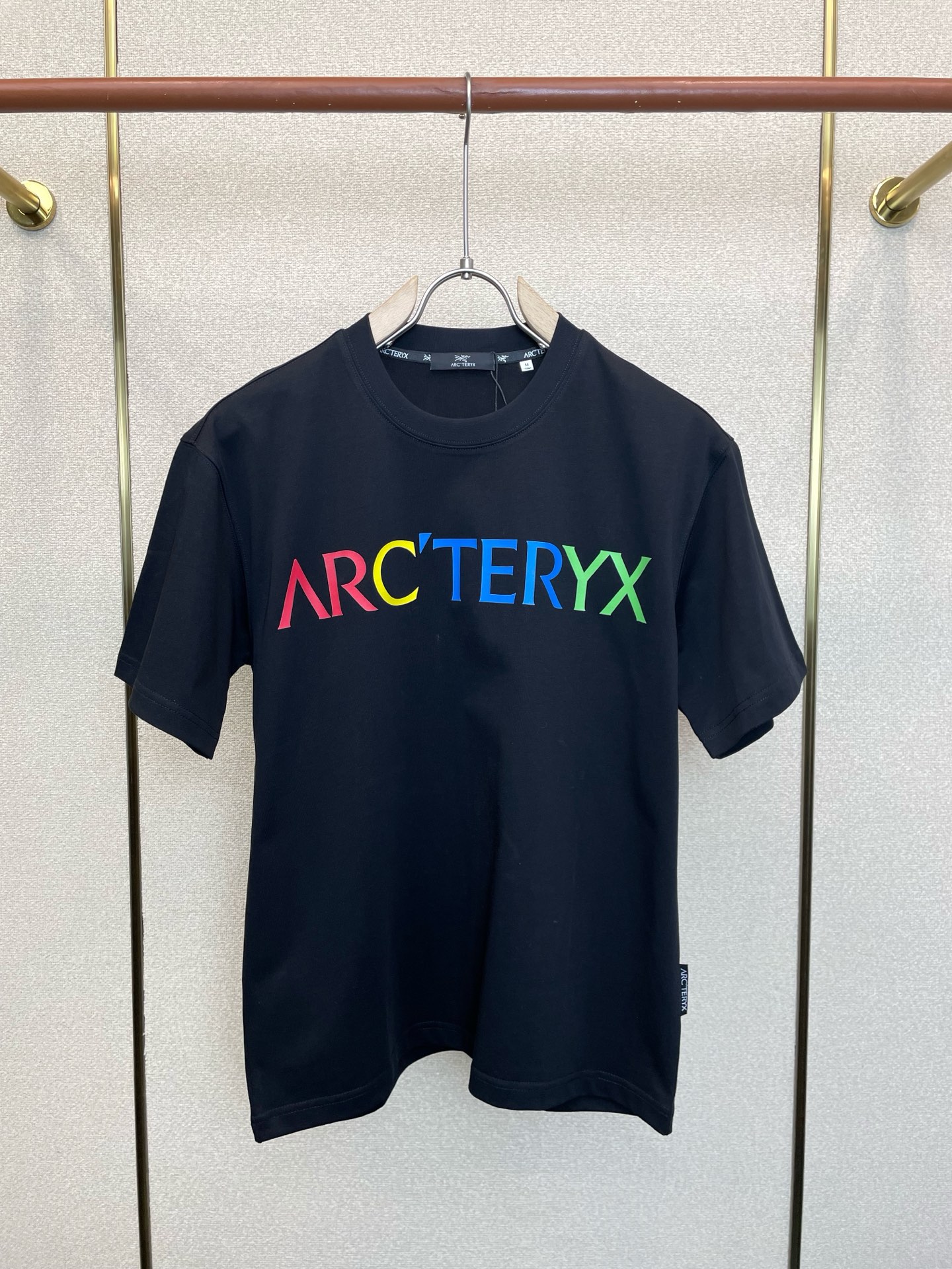 Arc’teryx始祖鸟💥砸锅卖铁都要上的新款新款原单男士休闲短袖 高端定制 高端版本 时尚百搭爆款⚠️⚠️✨✨进口面料