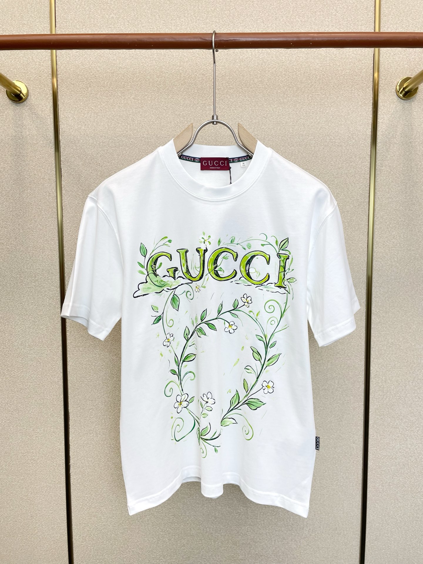 Gucci古驰💥砸锅卖铁都要上的新款新款原单男士休闲短袖 高端定制 高端版本 时尚百搭爆款⚠️⚠️✨✨进口面料 手感超柔