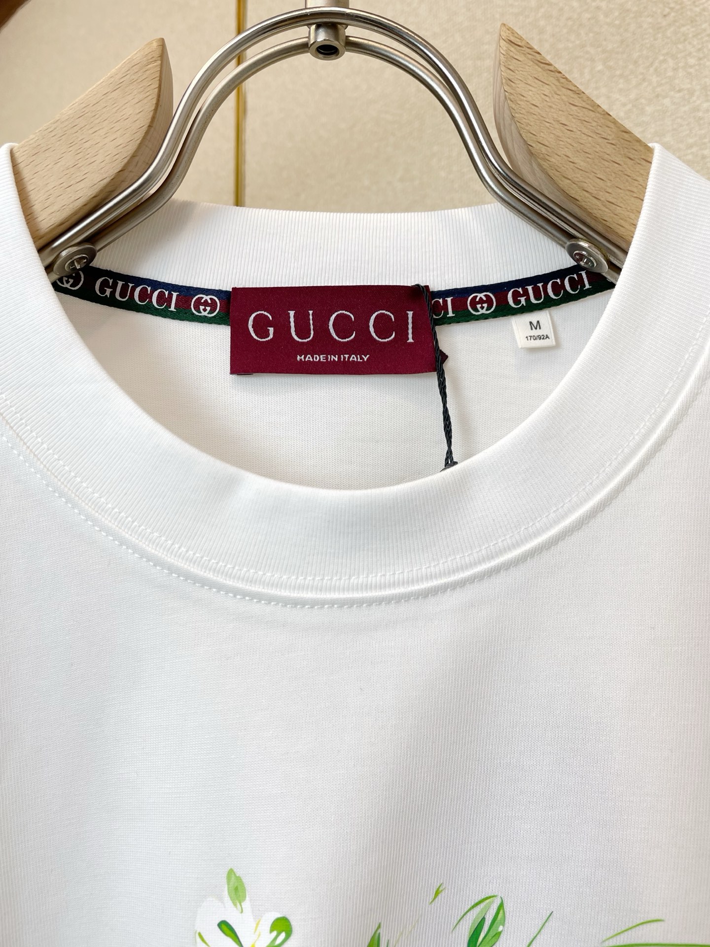 Gucci古驰💥砸锅卖铁都要上的新款新款原单男士休闲短袖 高端定制 高端版本 时尚百搭爆款⚠️⚠️✨✨进口面料 手感超柔