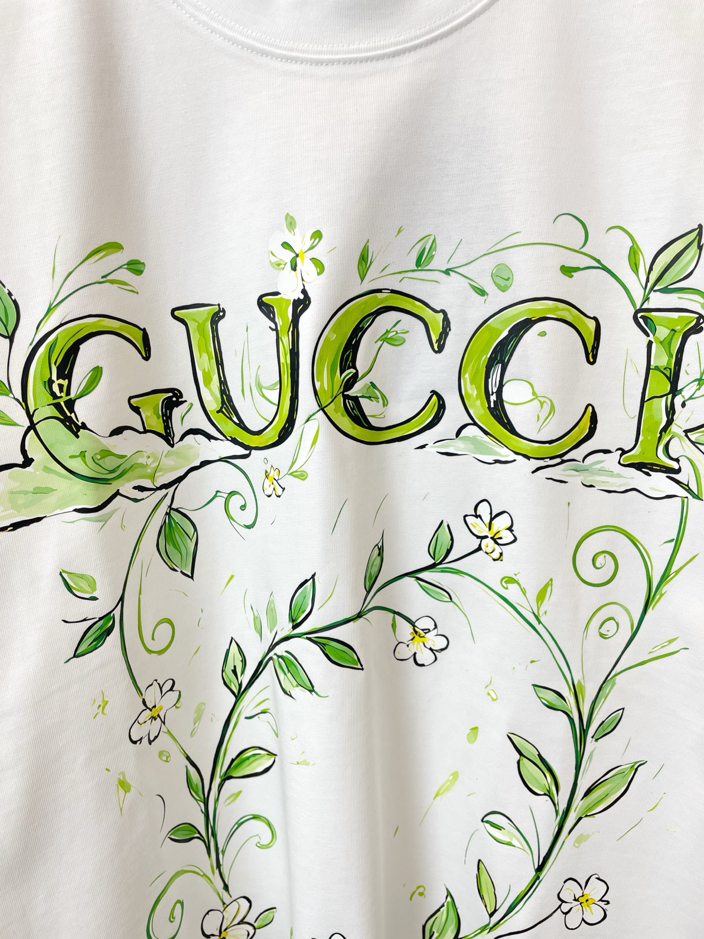 Gucci古驰💥砸锅卖铁都要上的新款新款原单男士休闲短袖 高端定制 高端版本 时尚百搭爆款⚠️⚠️✨✨进口面料 手感超柔