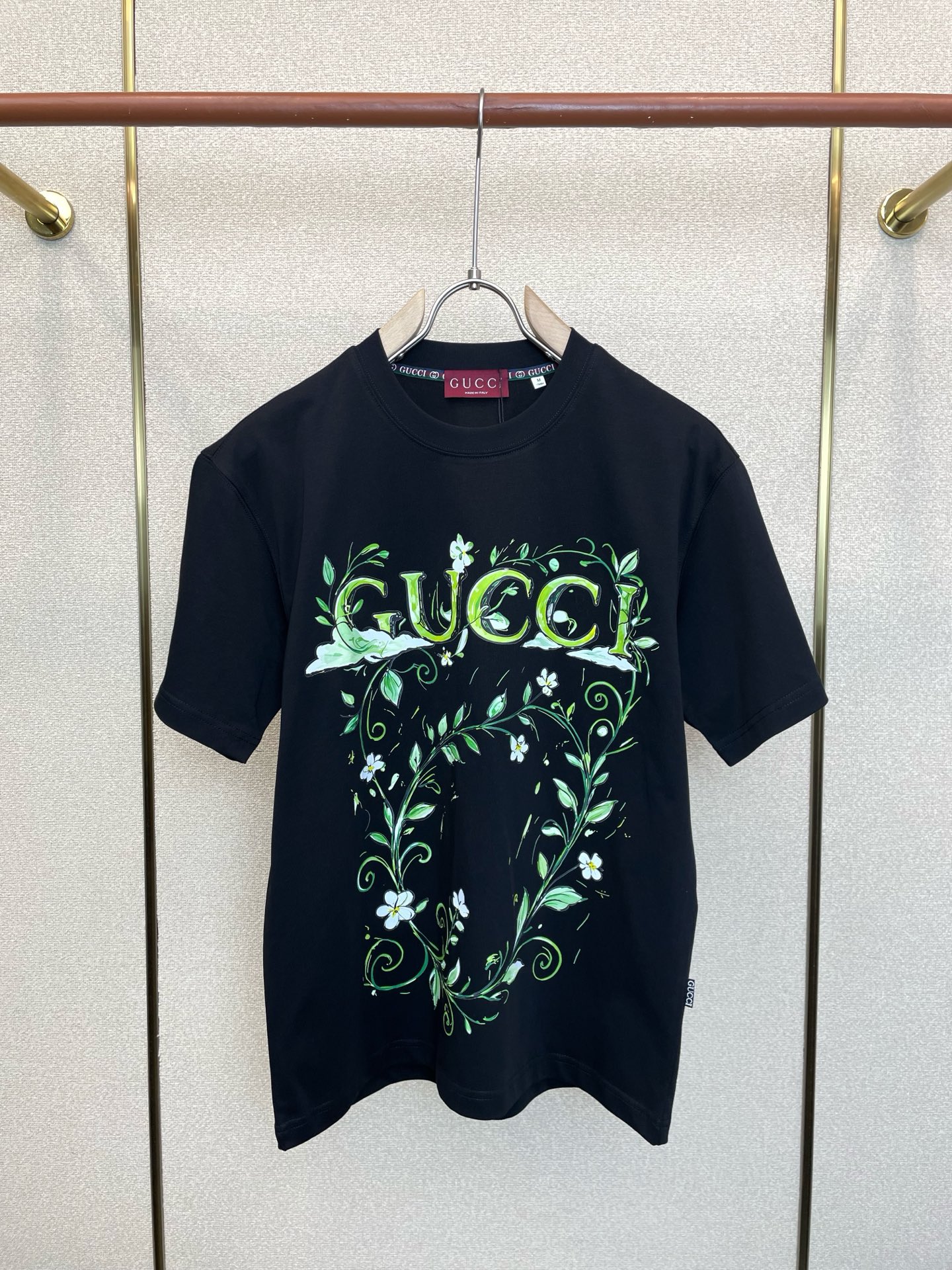 Gucci古驰💥砸锅卖铁都要上的新款新款原单男士休闲短袖 高端定制 高端版本 时尚百搭爆款⚠️⚠️✨✨进口面料 手感超柔
