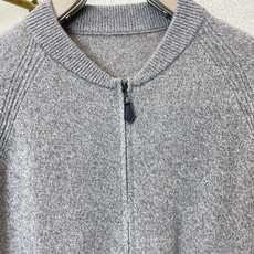 Loro Piana-Loro Piana诺悠翩雅💥砸锅卖铁都要上的新款最新时尚毛衣衫 经典设计感与颜值爆棚的外套,百分 Loro Piana-Loro Piana诺悠翩雅💥砸锅卖铁都要上的新款最新时尚毛衣衫 经典设计感与颜值爆棚的外套,百分