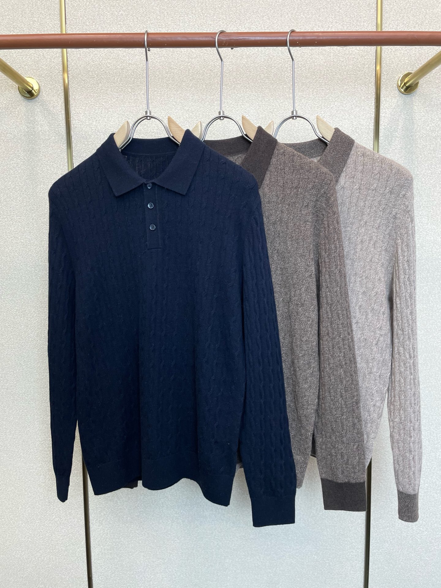 Loro Piana-Loro Piana诺悠翩雅💥砸锅卖铁都要上的新款最新时尚毛衣衫 经典设计感与颜值爆棚的外套，百分