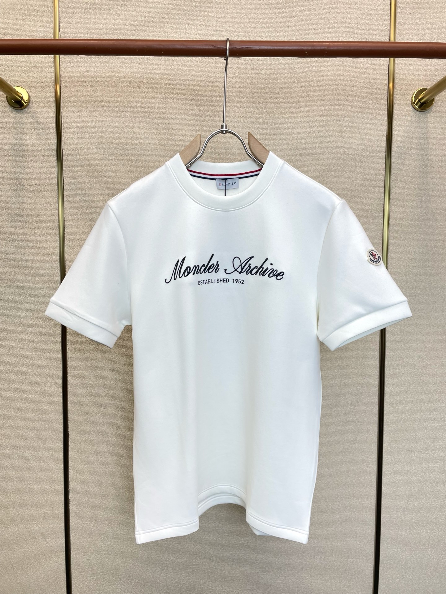 Moncler蒙口💥砸锅卖铁都要上的新款新款原单男士休闲短袖 高端定制 高端版本 时尚百搭爆款⚠️⚠️✨✨进口面料 手感
