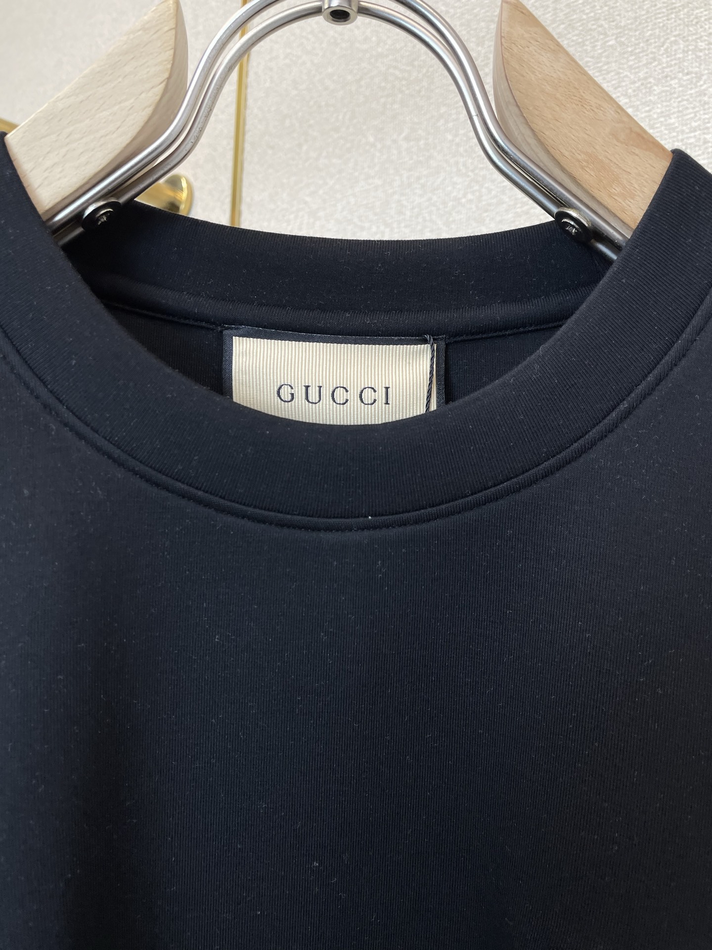 Gucci古驰💥砸锅卖铁都要上的新款新款原单男士休闲短袖 高端定制 高端版本 时尚百搭爆款⚠️⚠️✨✨进口面料 手感超柔