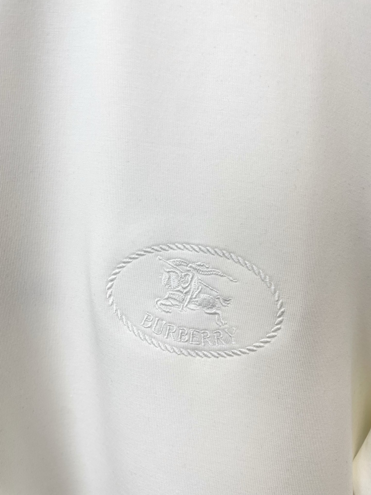 Burberry巴宝莉💥砸锅卖铁都要上的新款新款原单男士休闲短袖 高端定制 高端版本 时尚百搭爆款⚠️⚠️✨✨进口面料 