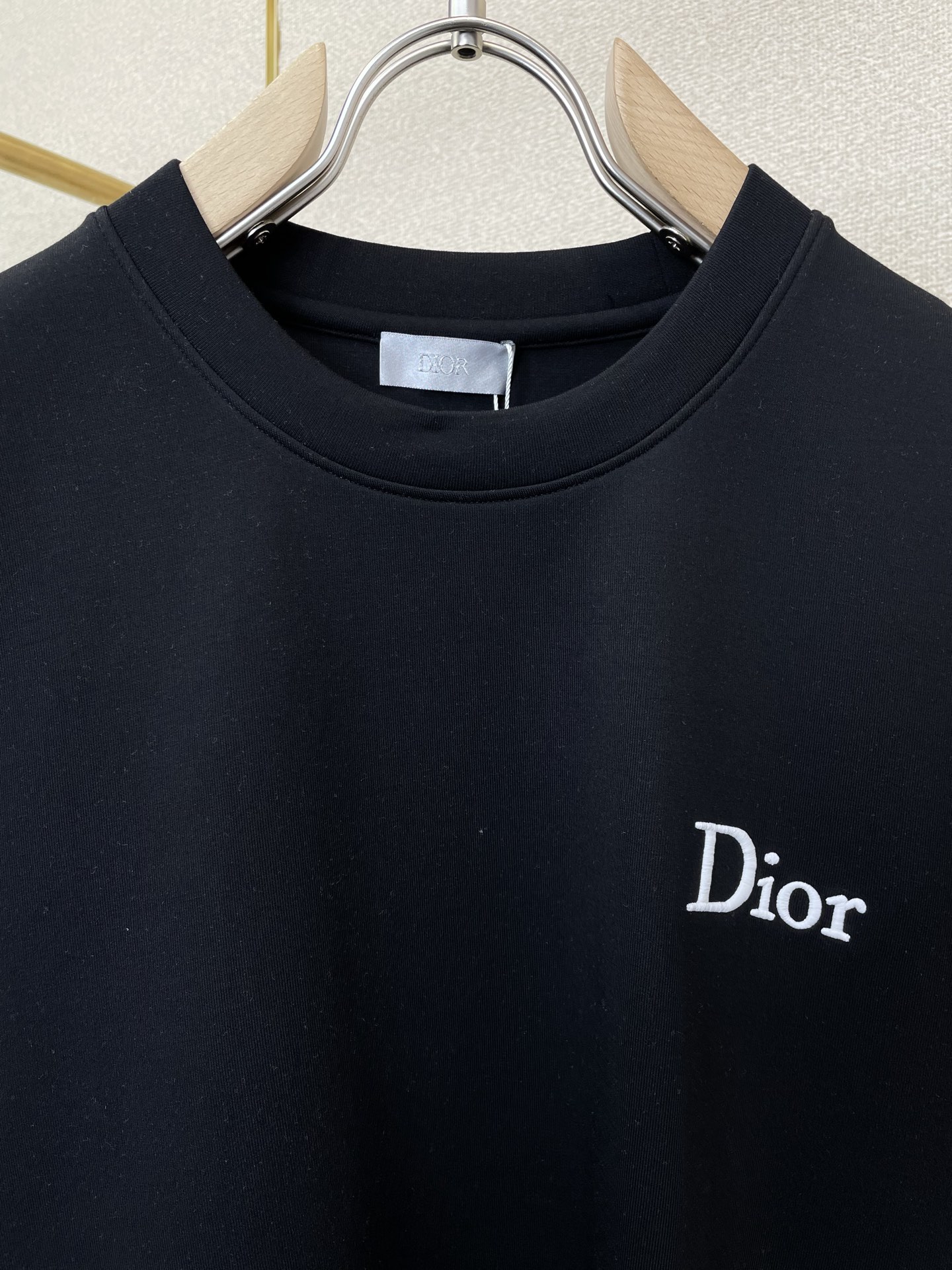 Dior迪奥💥砸锅卖铁都要上的新款新款原单男士休闲短袖 高端定制 高端版本 时尚百搭爆款⚠️⚠️✨✨进口面料 手感超柔软