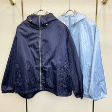 Dior迪奥💥独家专供新款原单男士休闲连帽夹克 高端定制 高端版本 时尚百搭爆款⚠️⚠️✨✨进口面料 手感超柔软细腻 Dior迪奥💥独家专供新款原单男士休闲连帽夹克 高端定制 高端版本 时尚百搭爆款⚠️⚠️✨✨进口面料 手感超柔软细腻