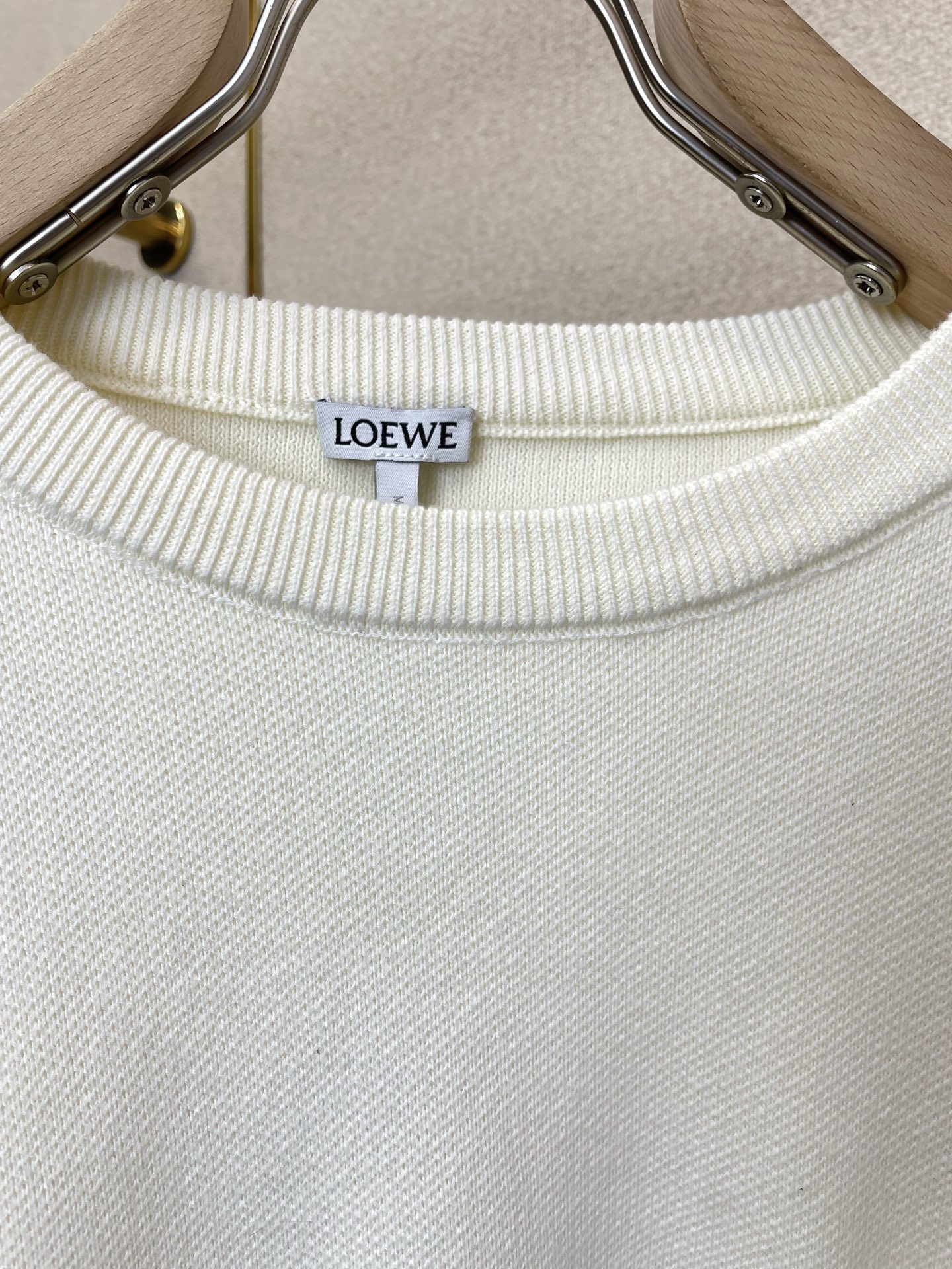 LOEWE罗意威💥砸锅卖铁都要上的新款新款原单男士休闲针织套头衫 高端定制 高端版本 时尚百搭爆款⚠️⚠️✨✨进口面料 
