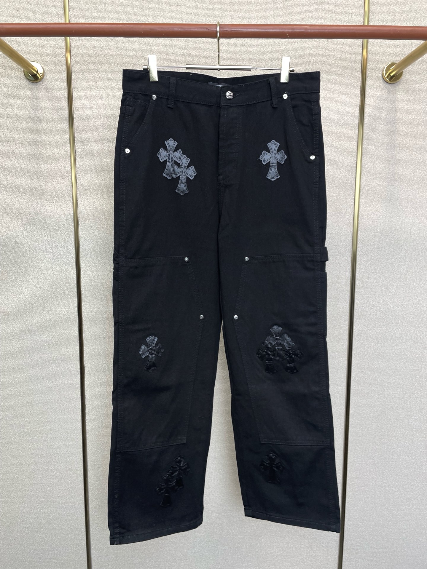 Chrome hearts克罗心💥砸锅卖铁都要上的新款新款休闲牛仔直筒裤👖高端版本！专柜定制面料 透气舒适度高，细节无可