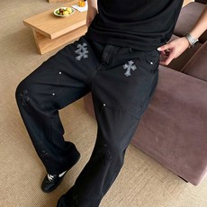 Chrome hearts克罗心💥砸锅卖铁都要上的新款新款休闲牛仔直筒裤👖高端版本!专柜定制面料 透气舒适度高,细节无可 Chrome hearts克罗心💥砸锅卖铁都要上的新款新款休闲牛仔直筒裤👖高端版本!专柜定制面料 透气舒适度高,细节无可