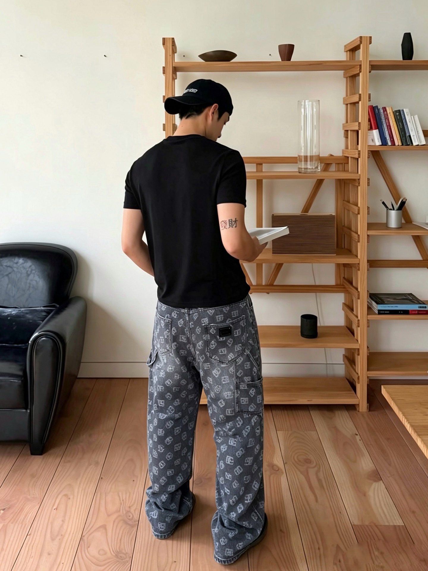 Dolce&Gabbana杜嘉班纳💥砸锅卖铁都要上的新款新款休闲牛仔直筒裤👖高端版本！专柜定制面料 透气舒适度高，细节无